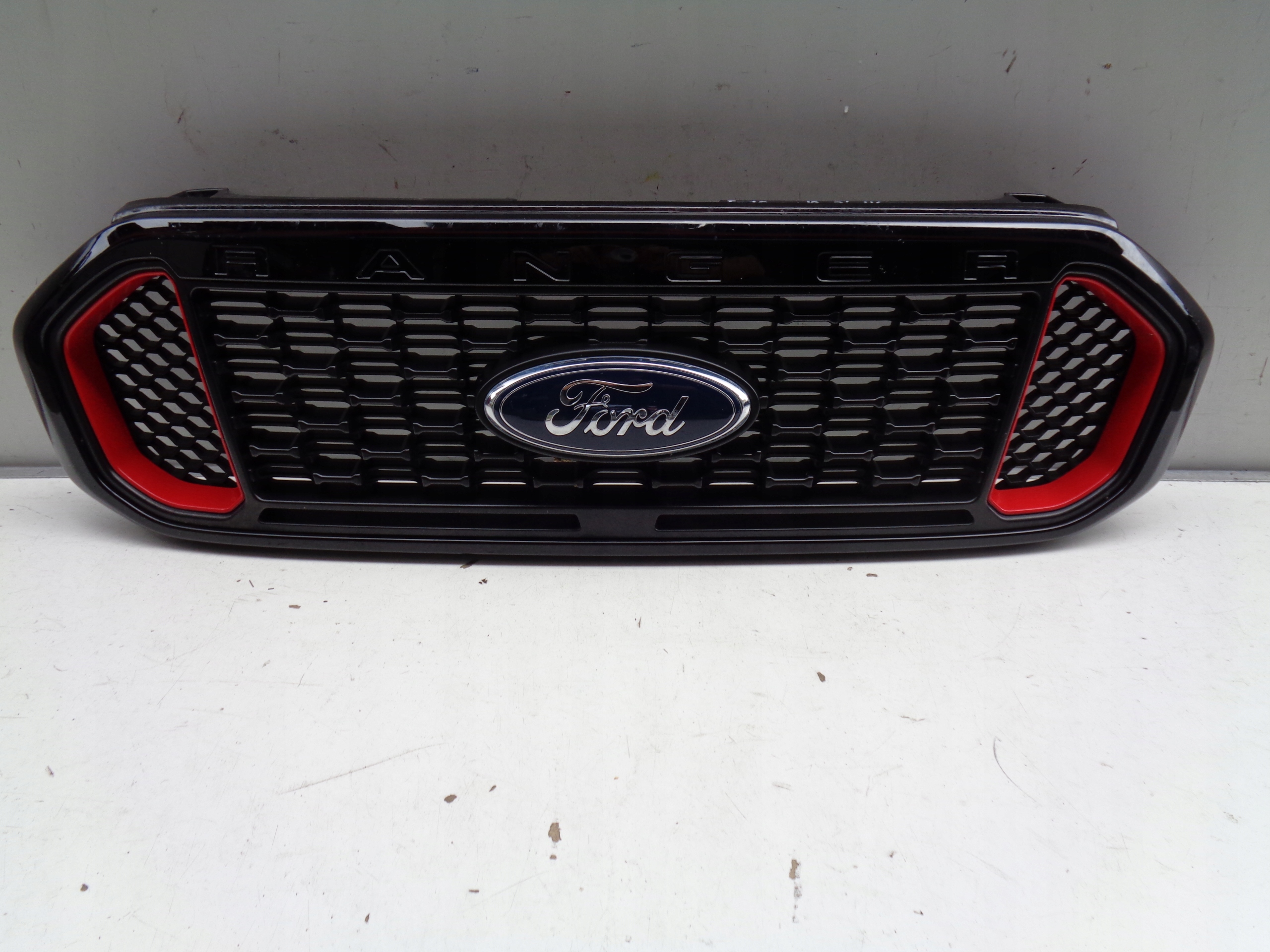 grille FORD RANGER THUNDER 19