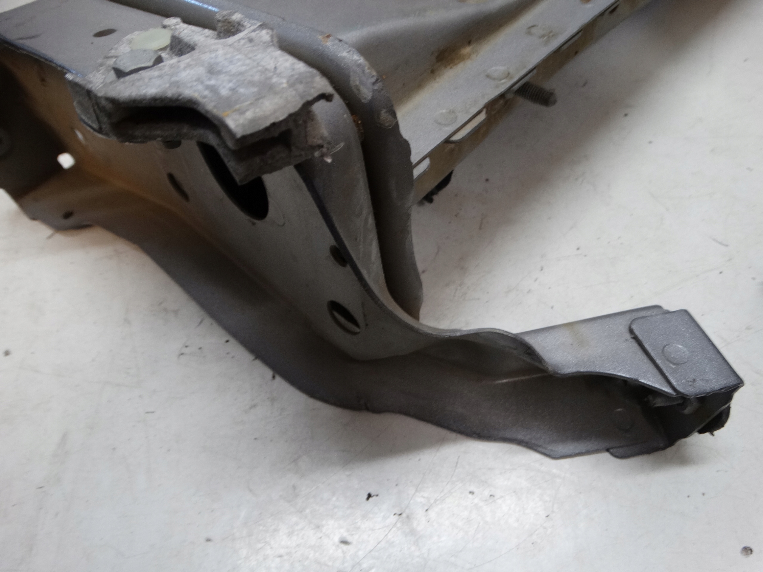 quarter right front TOYOTA PROACE II VERSO 2024R.