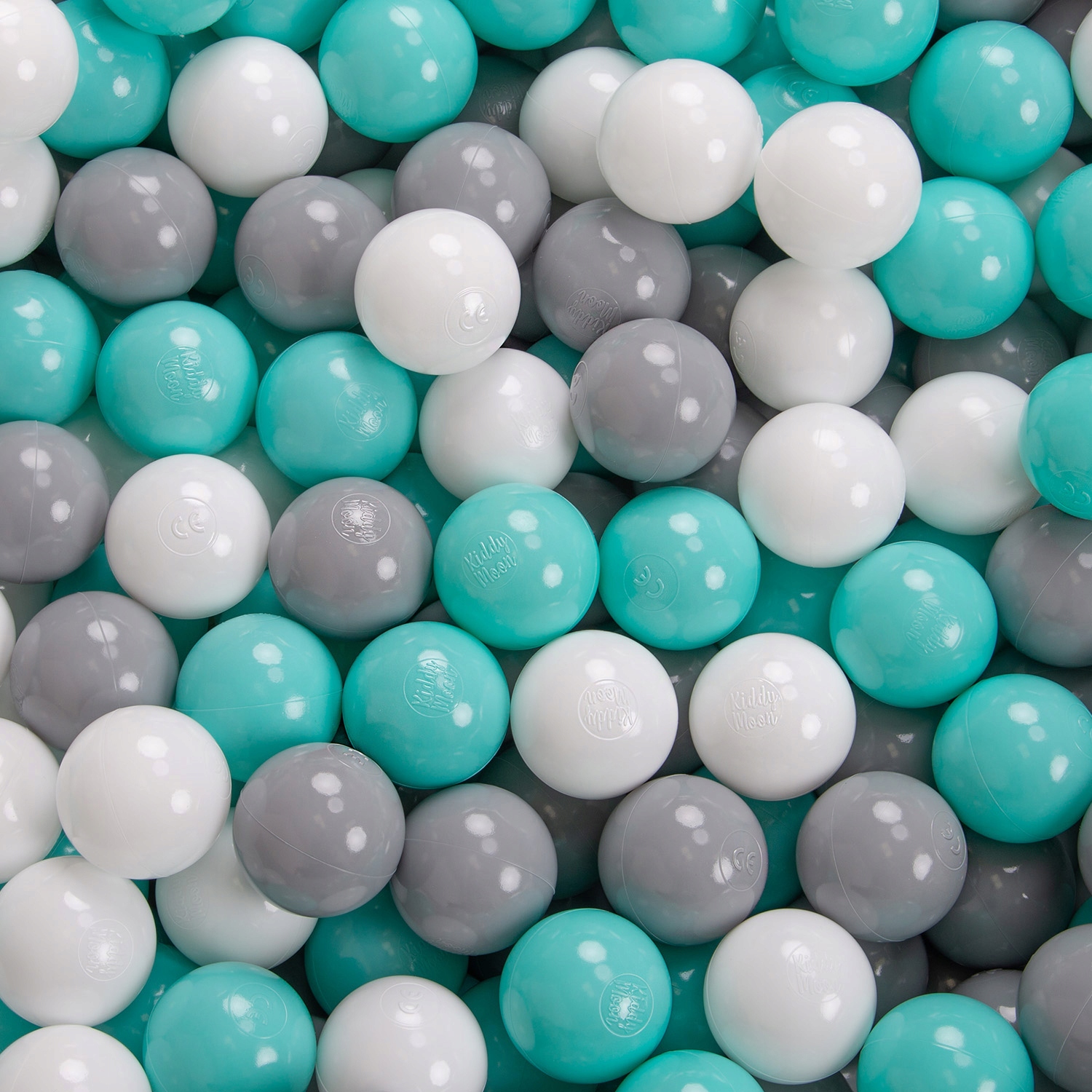 

Plastikowe Kulki Piłki 7cm Dla Dzieci 300 sztuk