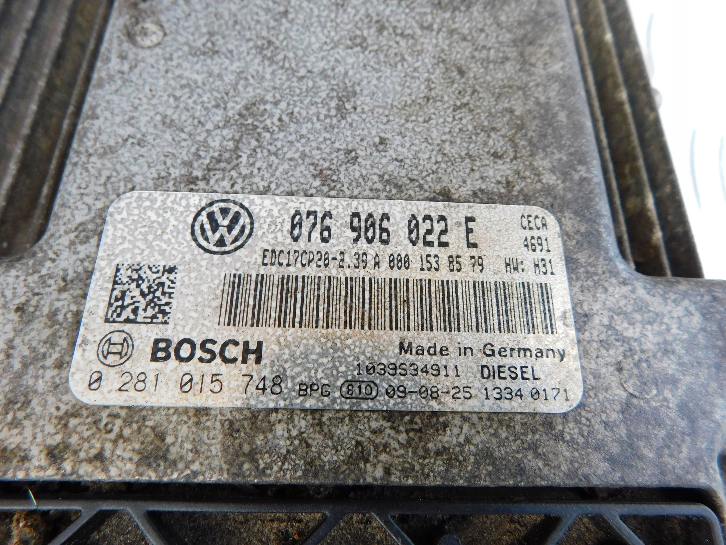 VW Crafter 2.5 TDI computer control unit of the engine LADNY 076906022E