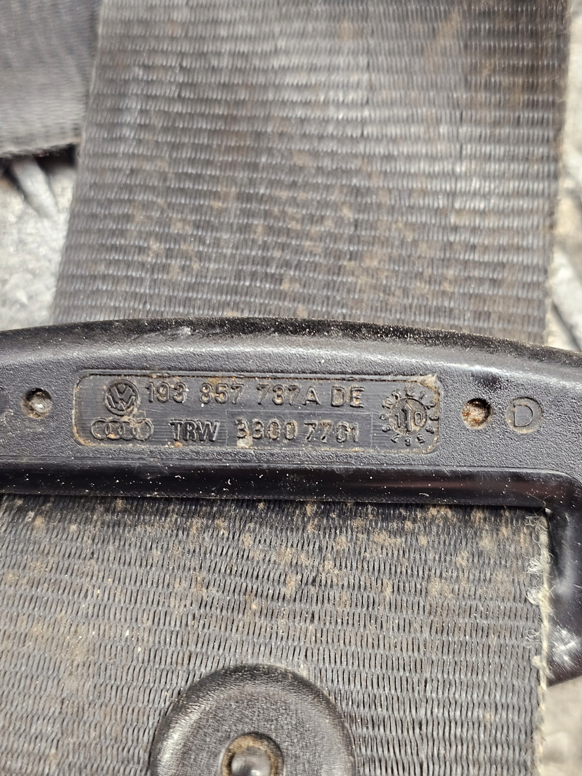 tension belts safety front right left VW CADDY IV 15-21