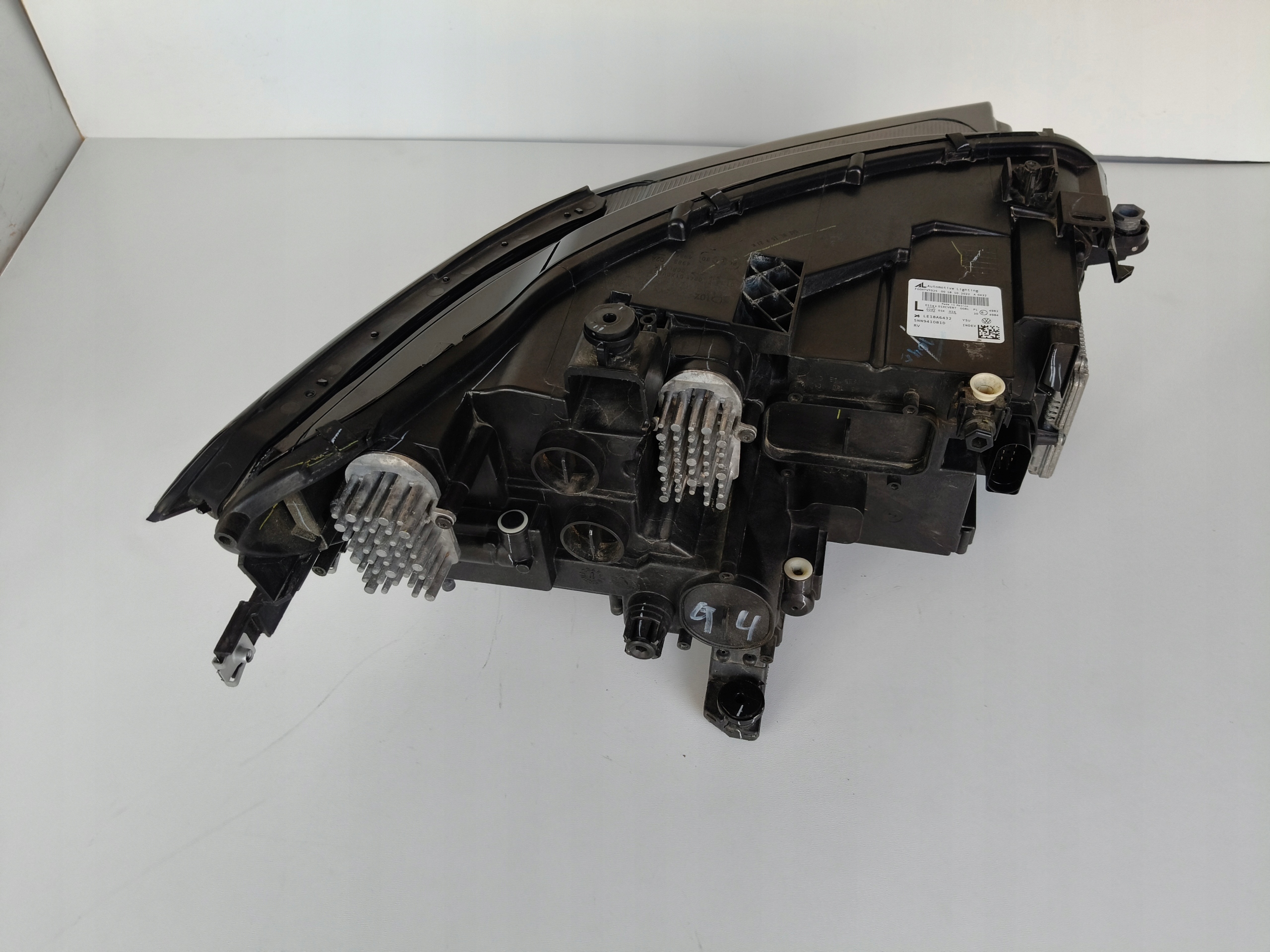 light left REFLEKTOR VW TIGUAN 5NN ALLSPACE 20- LIFT FULL LED IQ LIGHT