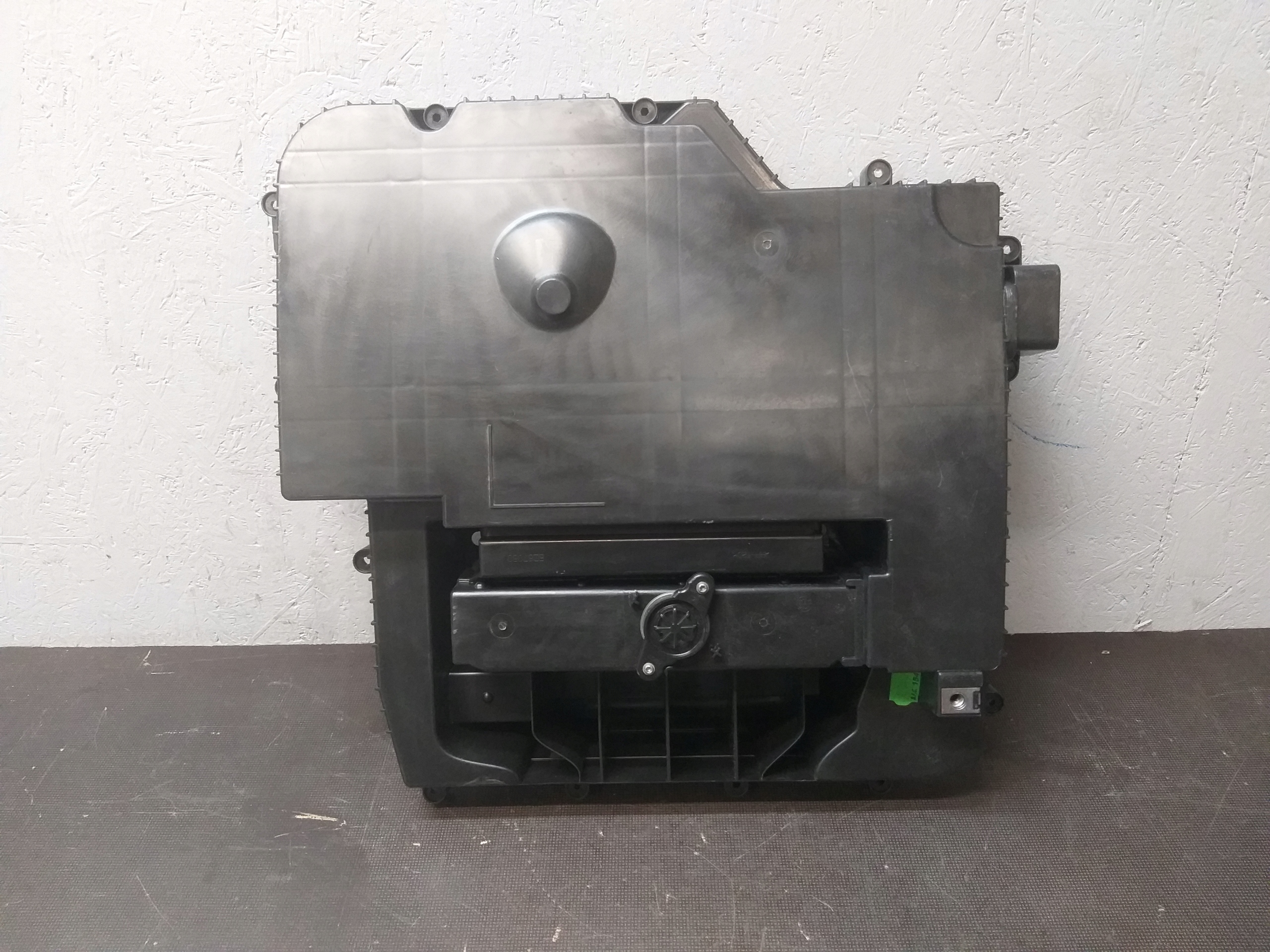 ABDECKUNG CHLODZENIA BATERII RENAULT ZOE BZ67050
