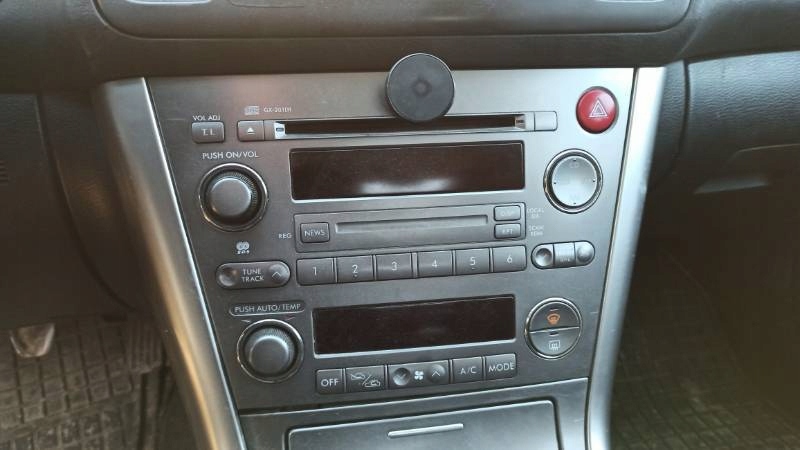 Subaru Legacy IV 04- радио панель кондиционера