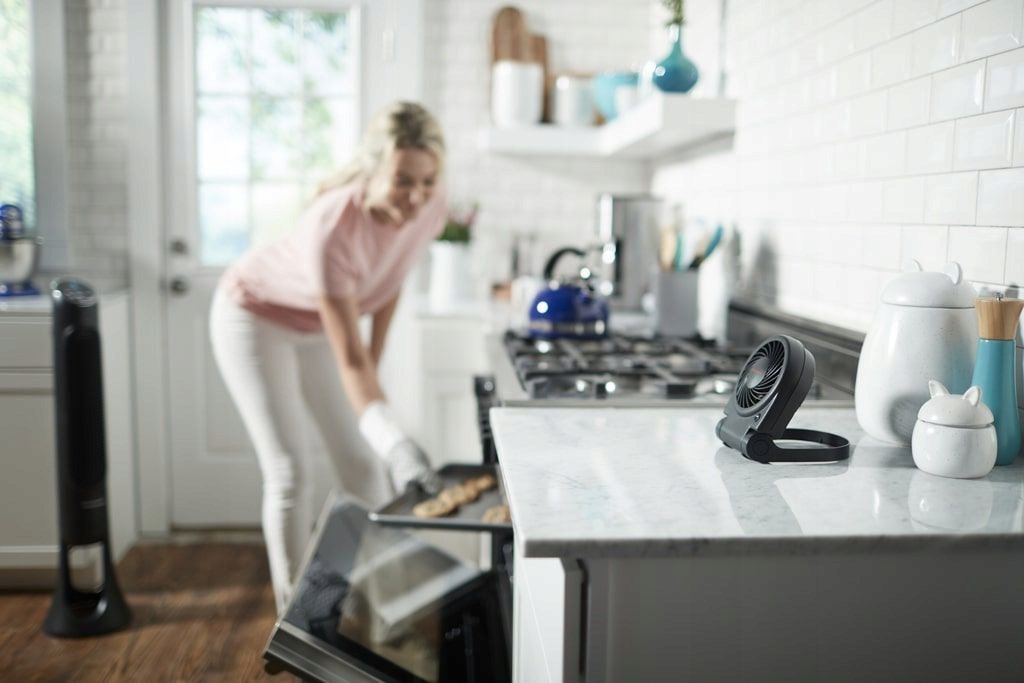 WENTYLATOR BIURKOWY WIATRAK PRZENOŚNY HONEYWELL TURBO HTF090 CICHY MAŁY USB Model HTF090E