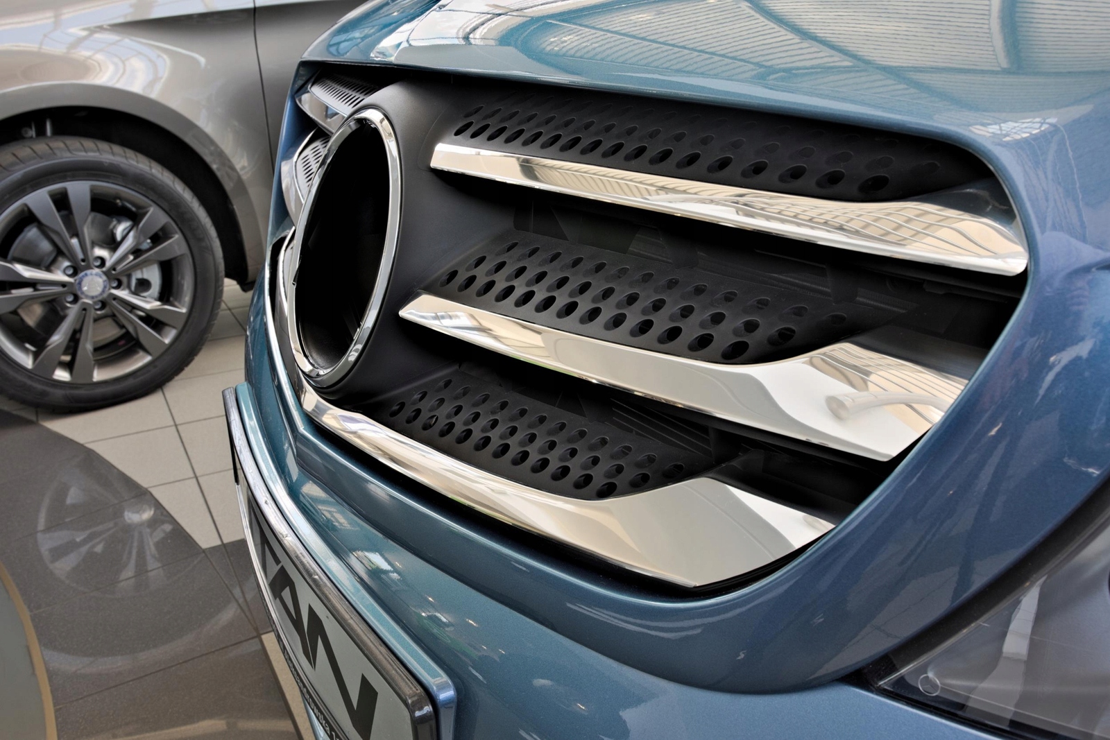 Kryty na gril Mercedes Citan Van 5 2012-