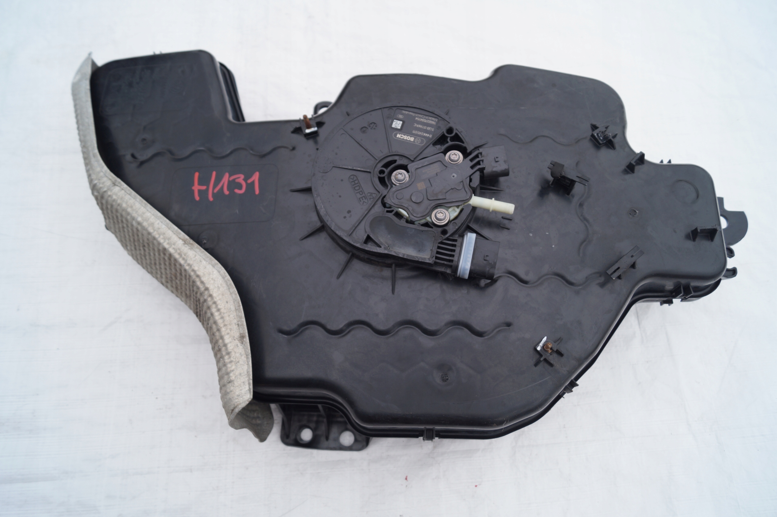 serbatoio Pompa ADBLUE VW TIGUAN 5N0 5N0131877A