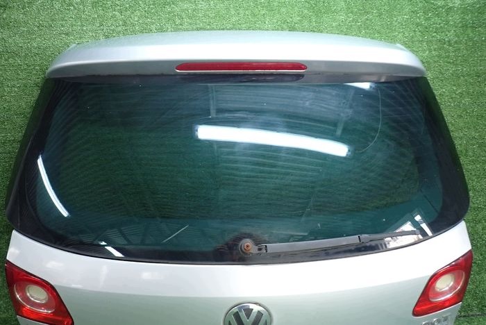 VW TIGUAN and 08-12 boot doors rear part