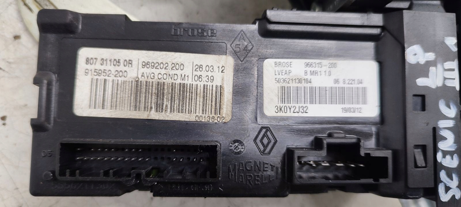 window regulator left front mechanism Renault Grand Scenic III 1,5 DCI