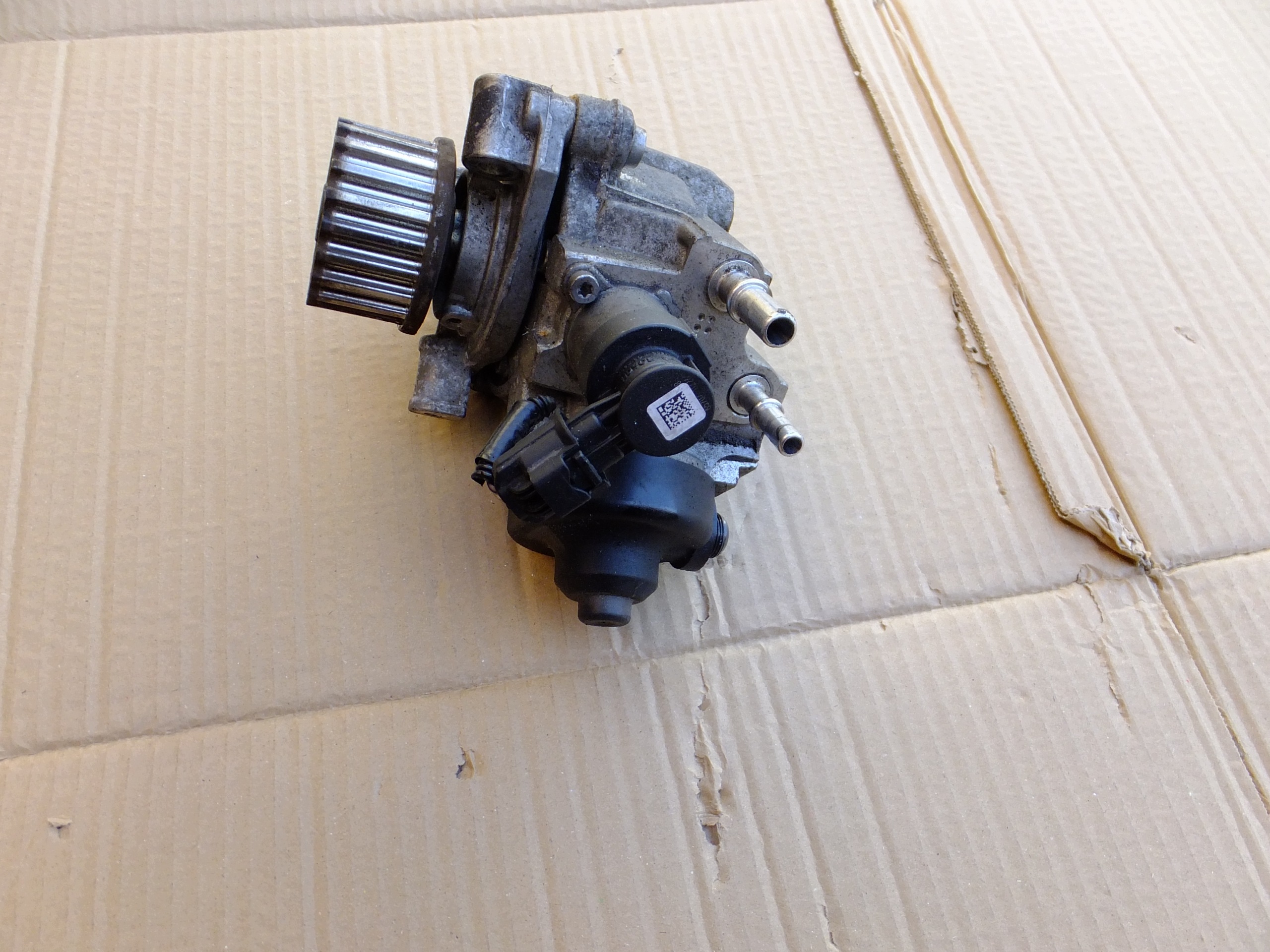 injection pump renault clio IV 1,5 dci 0445010704 167007358R