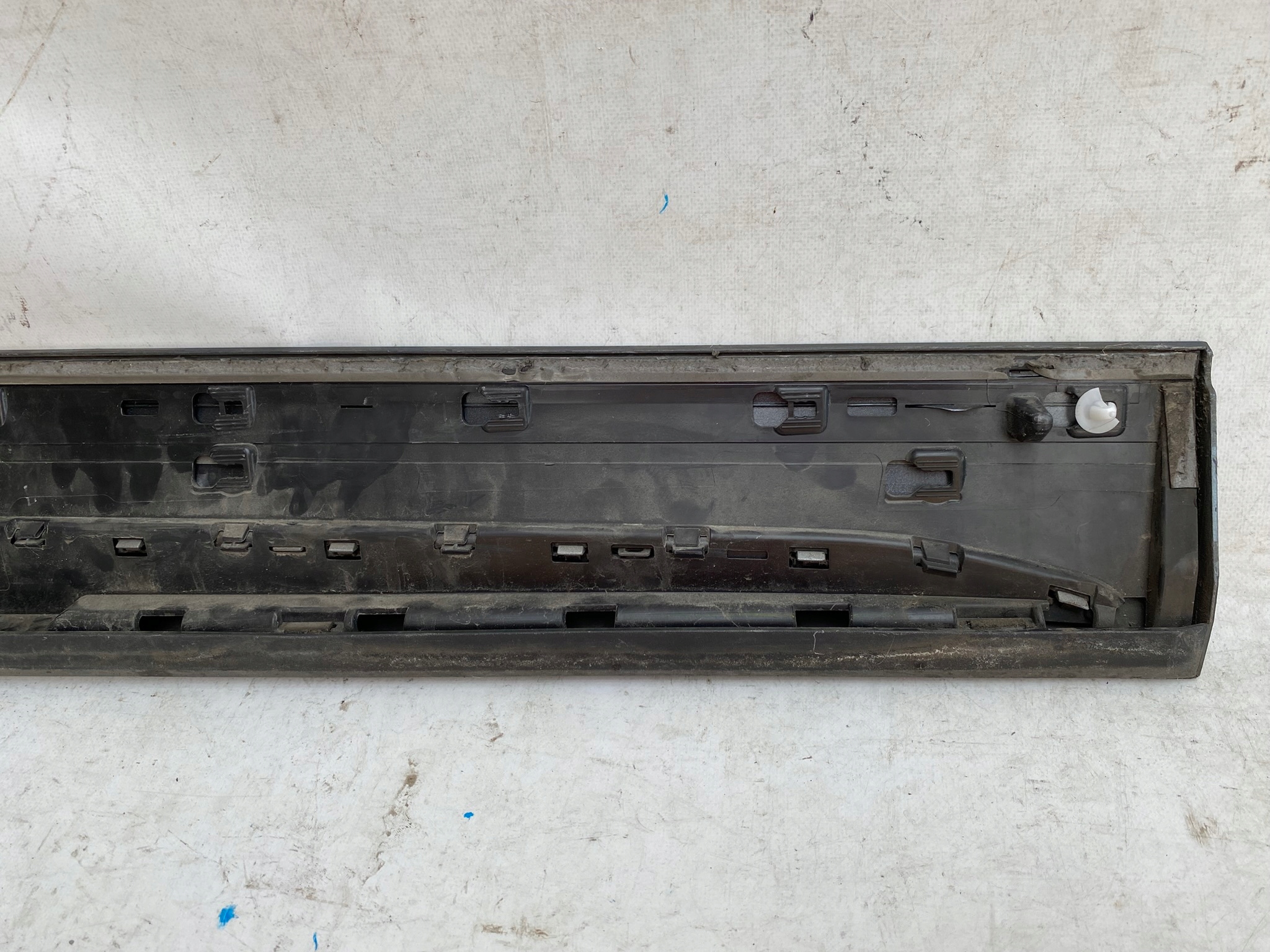 AUDI Q5 II 80A S-LINE 16- moulding door front left 80A853959