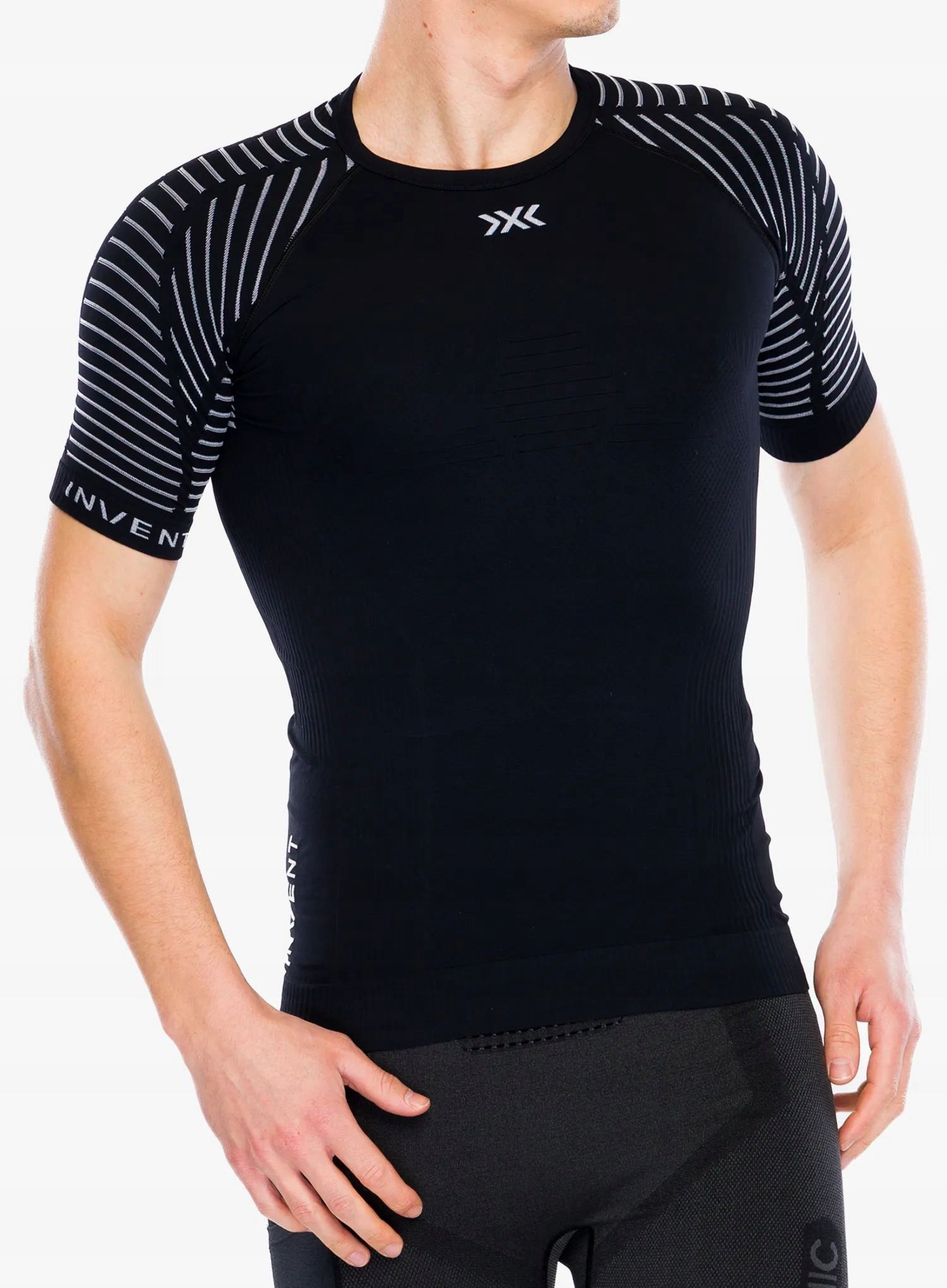 Rychleschnoucí tričko X-Bionic Invent 4.0 Lt opal black/arctic white L