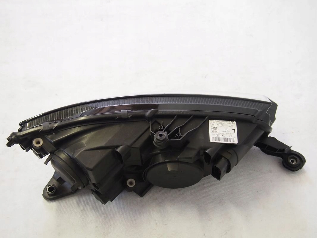 Skoda Fabia 3 III 17r FL Lift Reflektor left light left