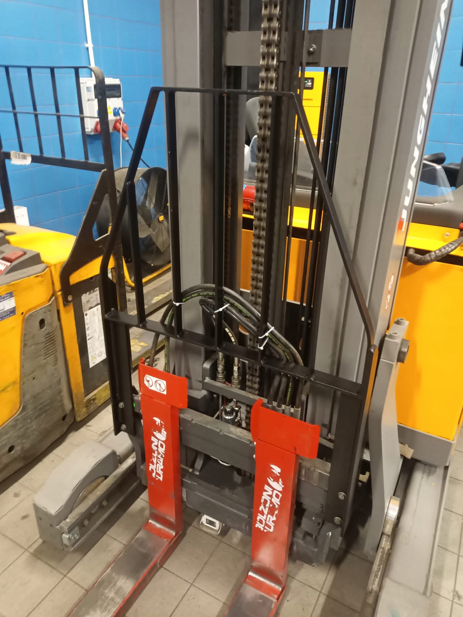 Bb27b4c34892914d4125bd6e9c6e