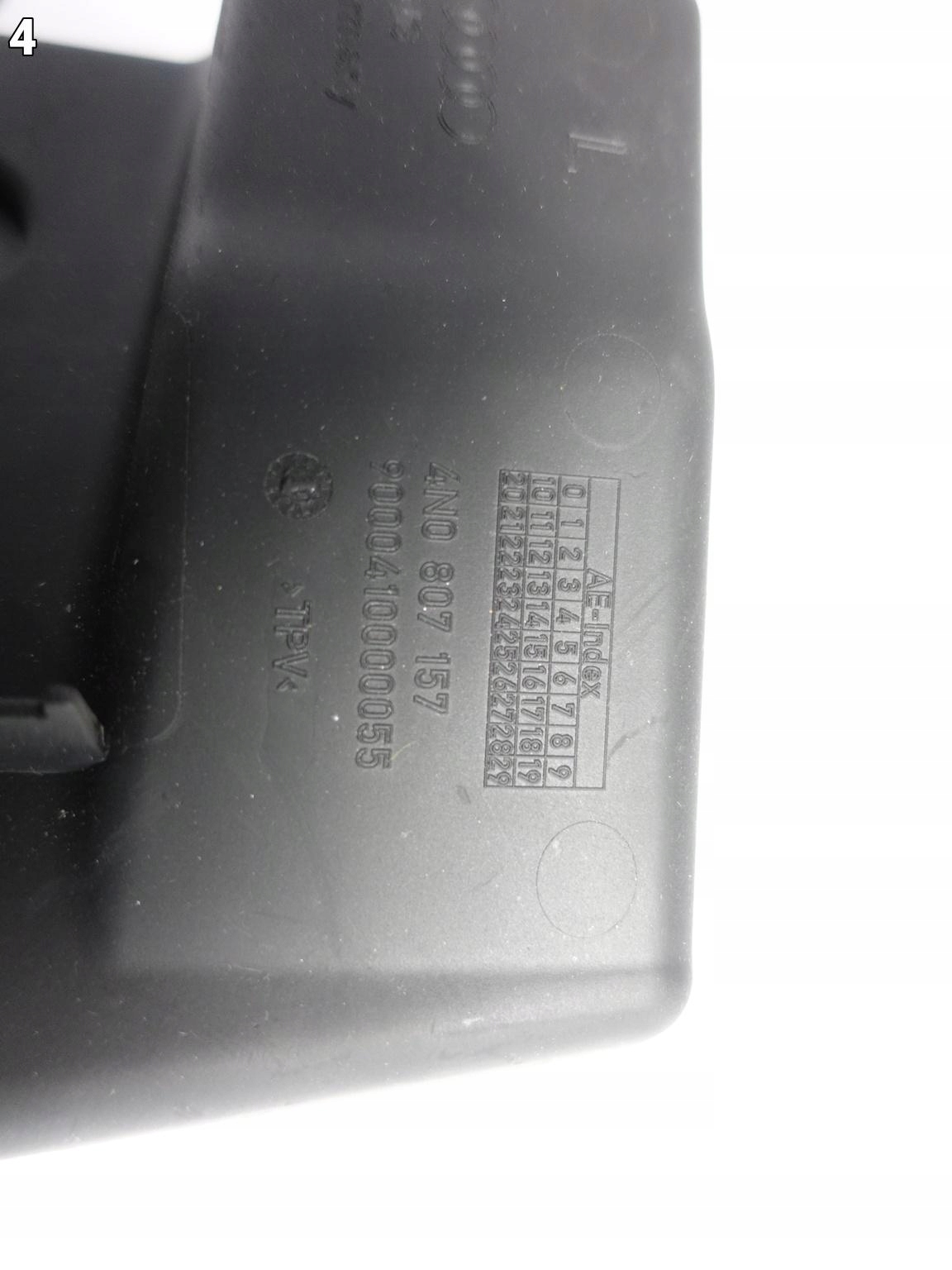 AUDI A8 4N0 D5 17-21 steering wheel, intake drain air left front 4N0807157
