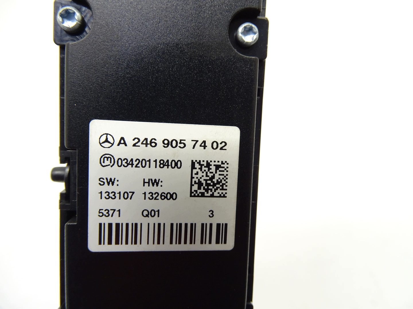 PANEL Leuchten des warnblickschalters MERCEDES B W246 W242 A2469057402