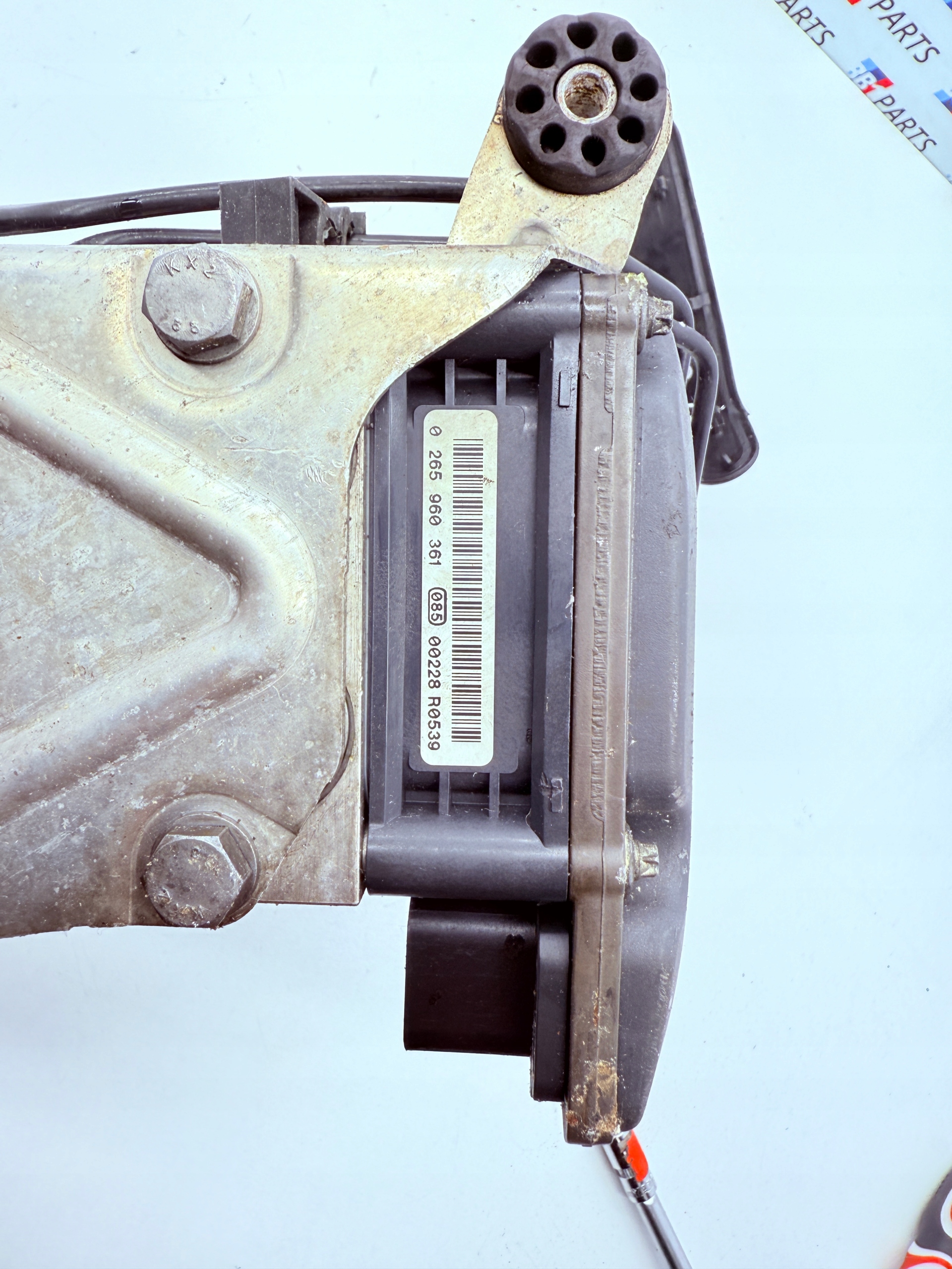BMW F10 F11 pump control unit 530D ABS 6797045