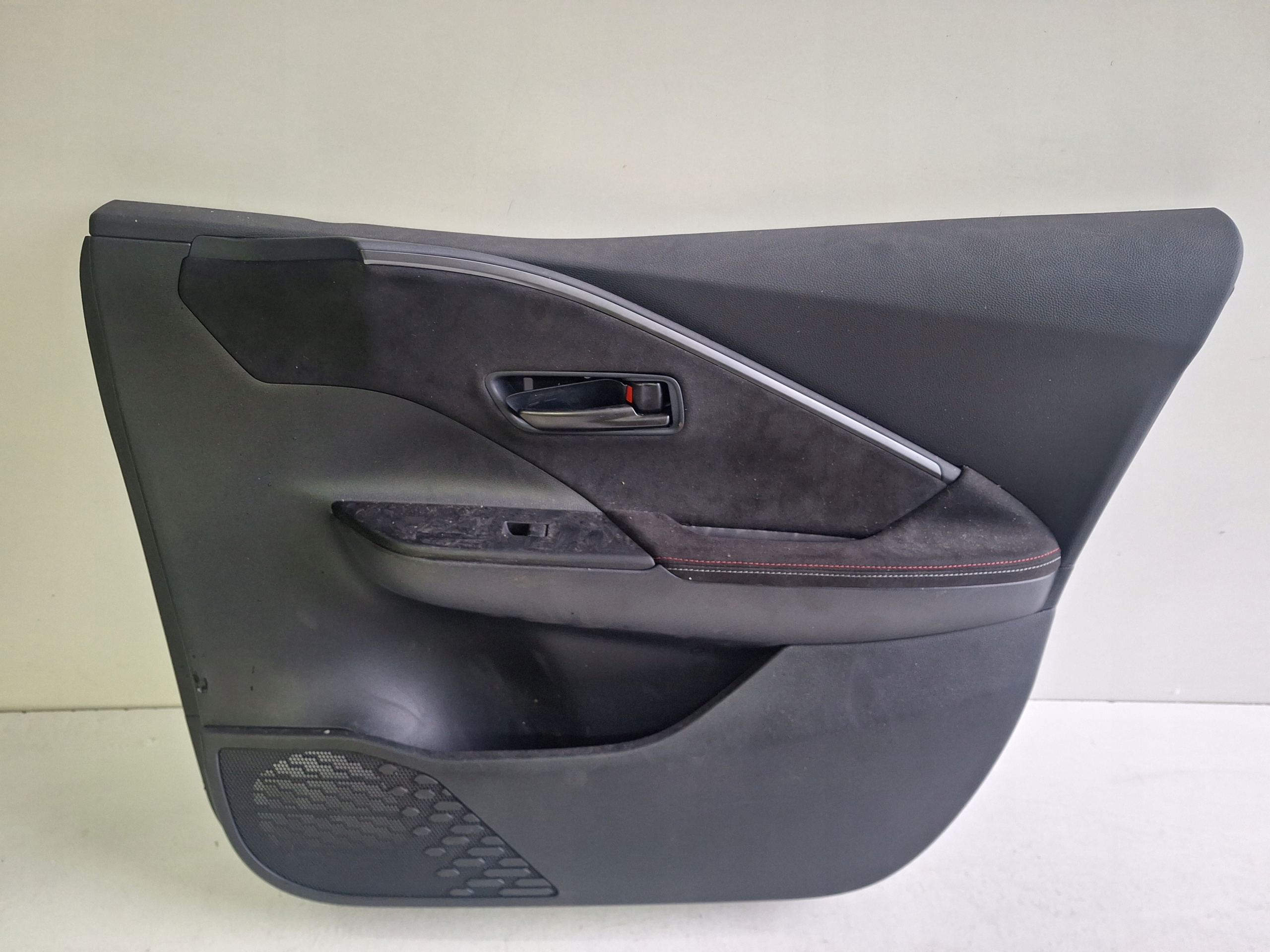TOYOTA CH-R GR II 23-> side upholstery right front