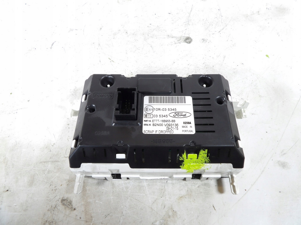 FORD FIESTA MK7 display ET7T-18B955-BB