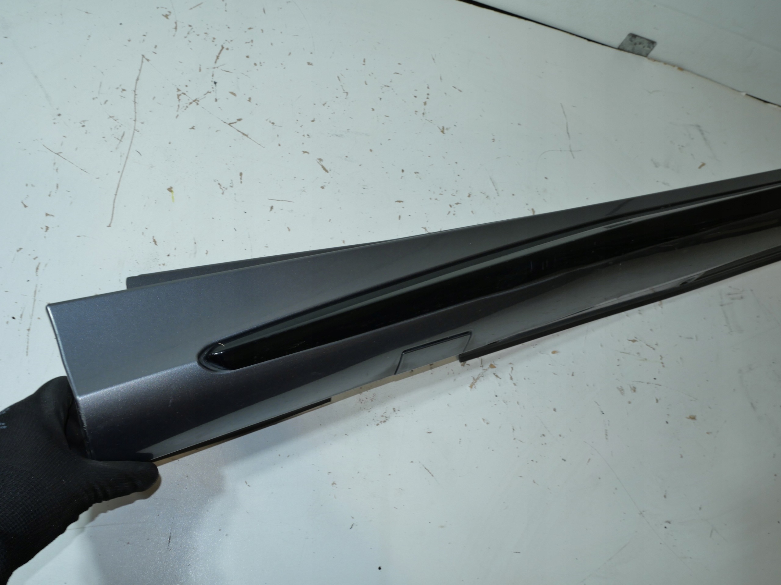MERCEDES CLA 117 AMG cap threshold right A1766980154