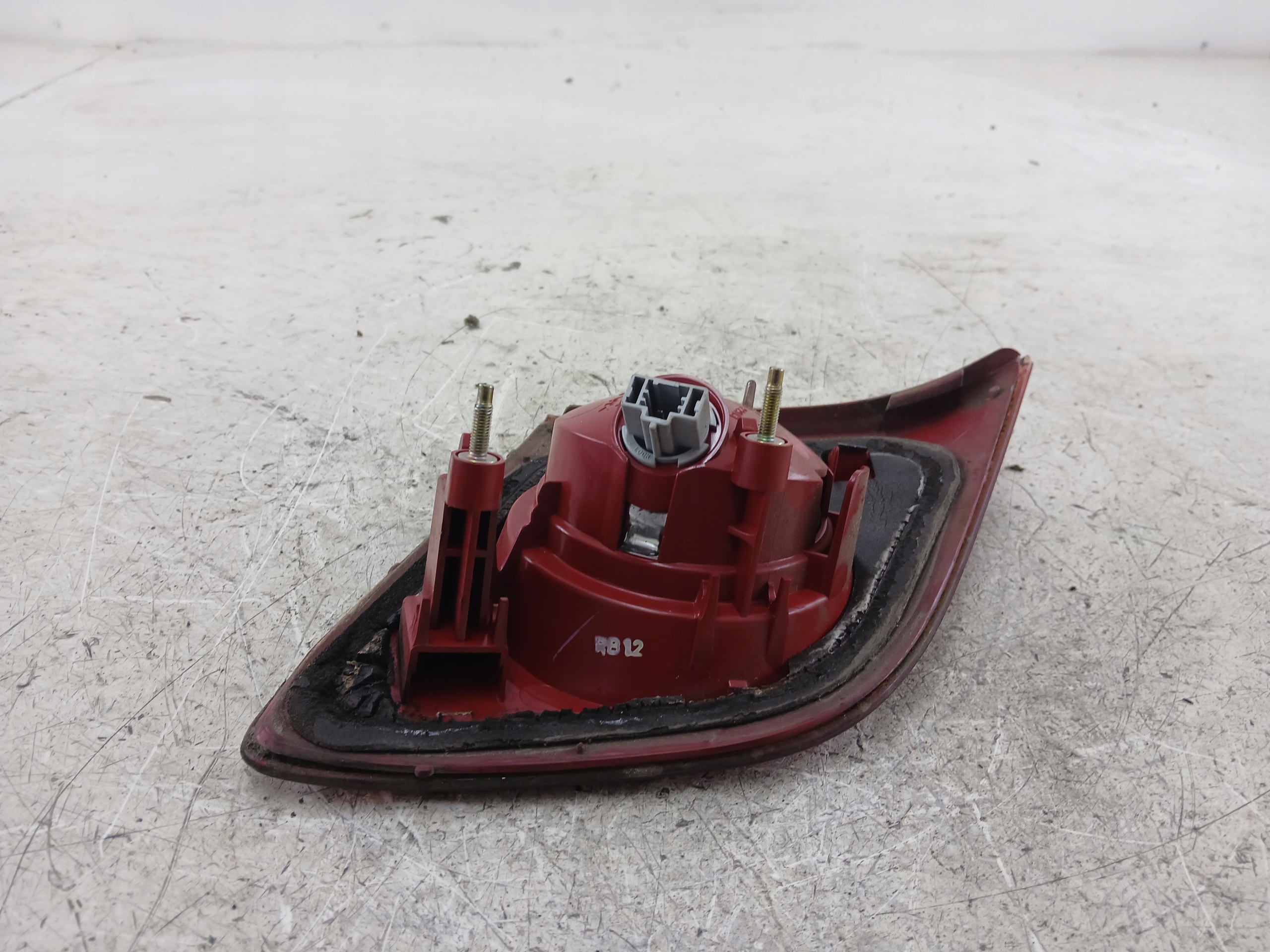 MAZDA 3 BK HB light right rear part trunk door