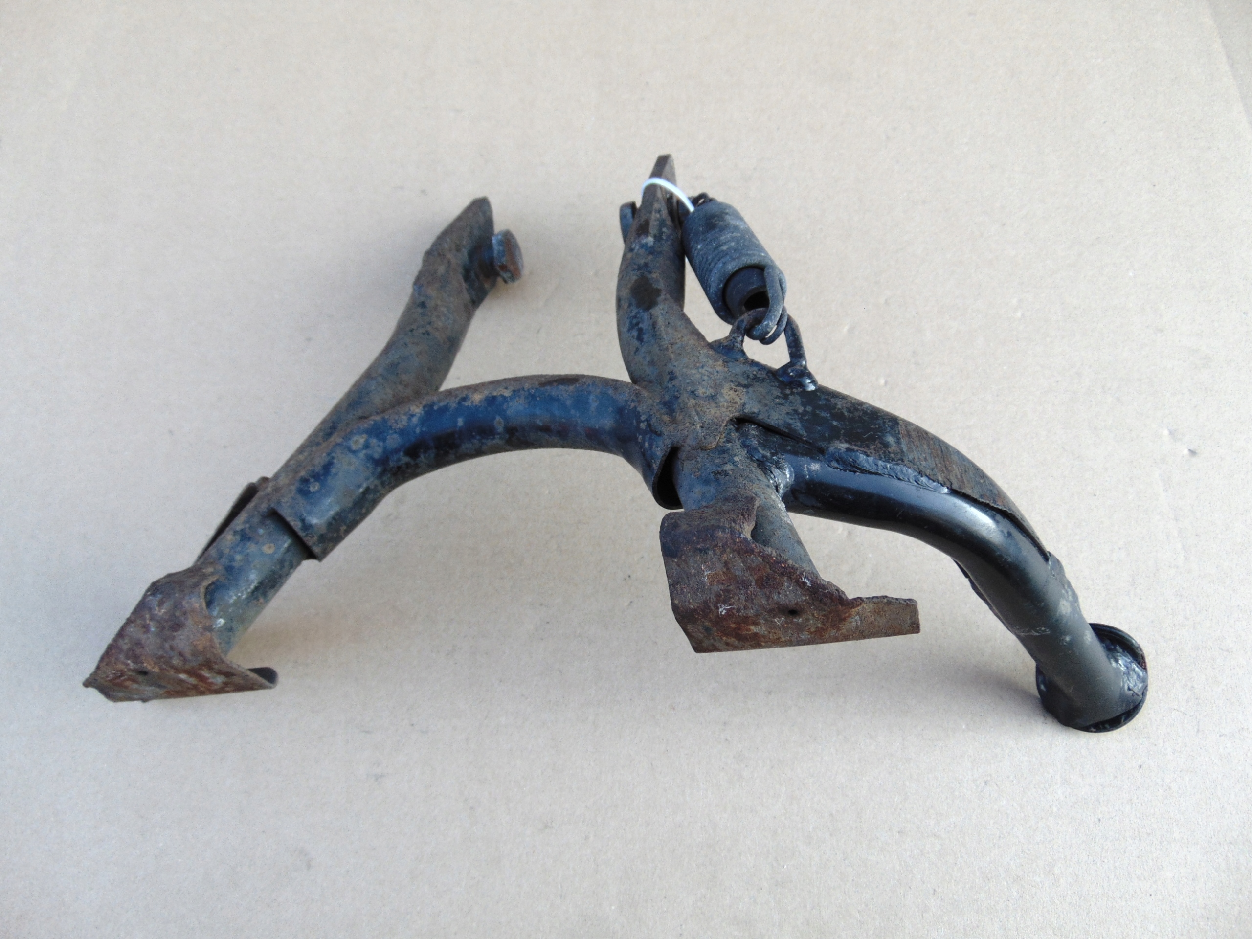 YAMAHA FZS 1000 FAZER ЦЕНТРАЛЬНАЯ НОЖНАЯ ПРУЖИНА