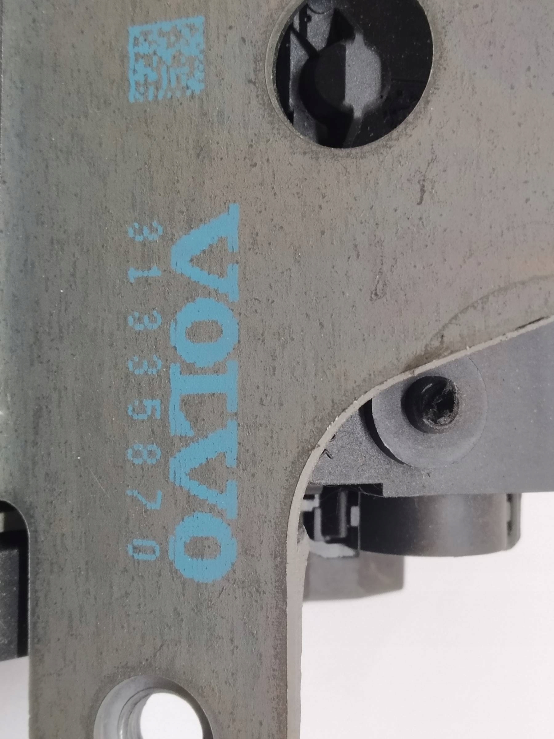 lock bonnet boot 31335870 Volvo V40 II (2012-2019)