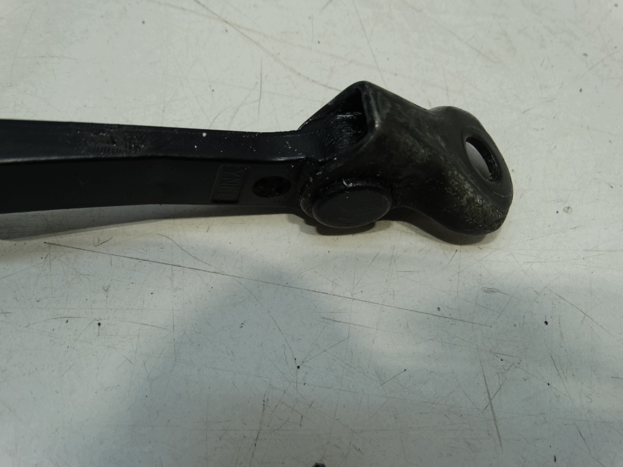 limiter door left front KIA VENGA 09-19R.