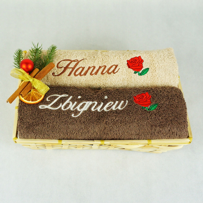 

2xRĘCZNIKI 50X100+KOSZ+HAFT Święta Mikołaj