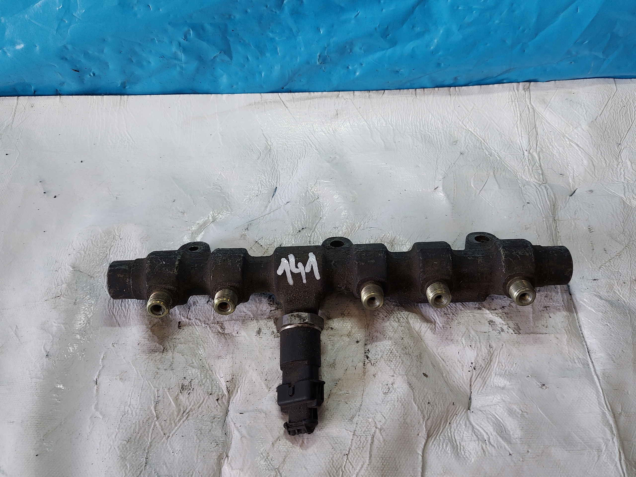 Rampe injection ALFA ROMEO 156 147 1.9 JTD 0445214012