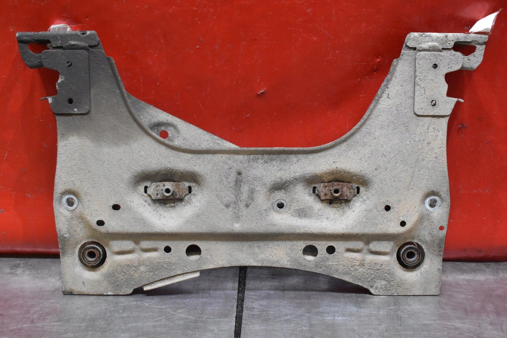 axle beam sider subframe axle beam front RENAULT CLIO 3 III 1.2 12V 75 KM 09-12