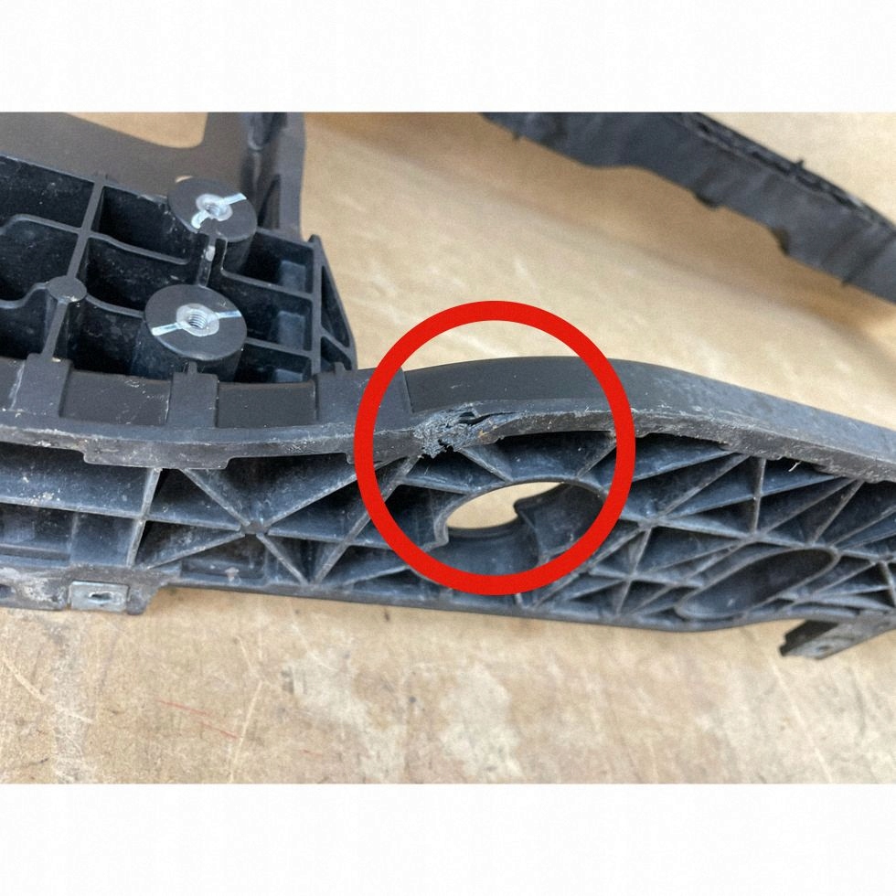 support panel for radiators pillar iron HYUNDAI I20 III 2020-2023 64101Q0000