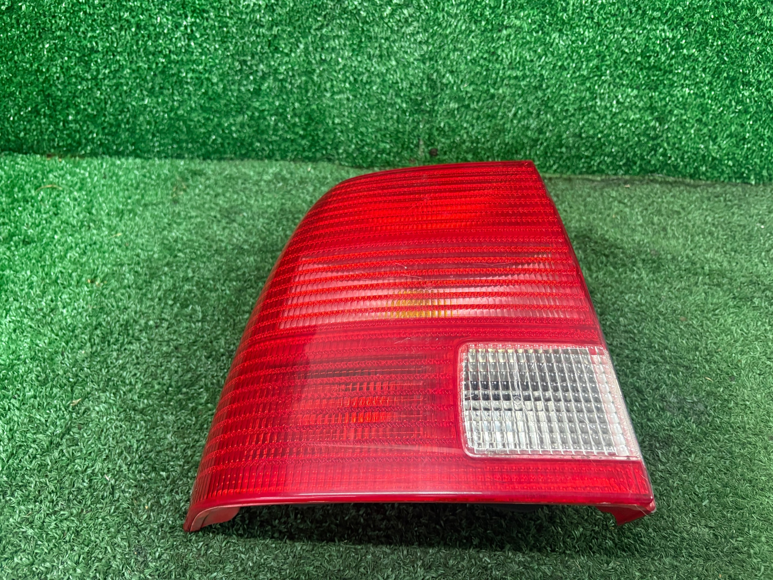 light left rear VOLKSWAGEN PASSAT B5