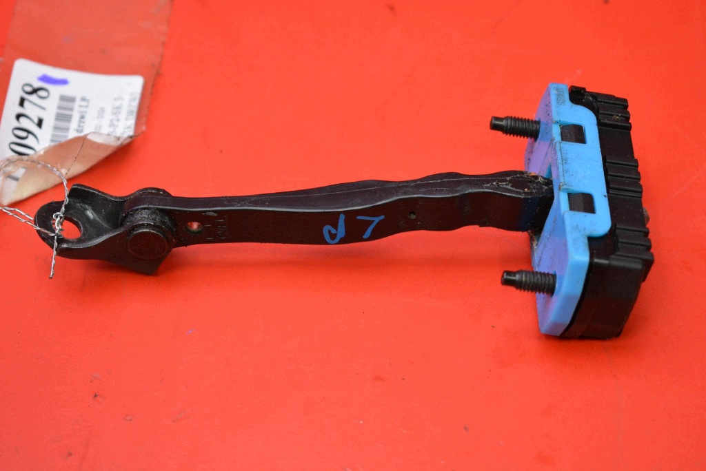 limiter door left front KIA EV6 GT 21