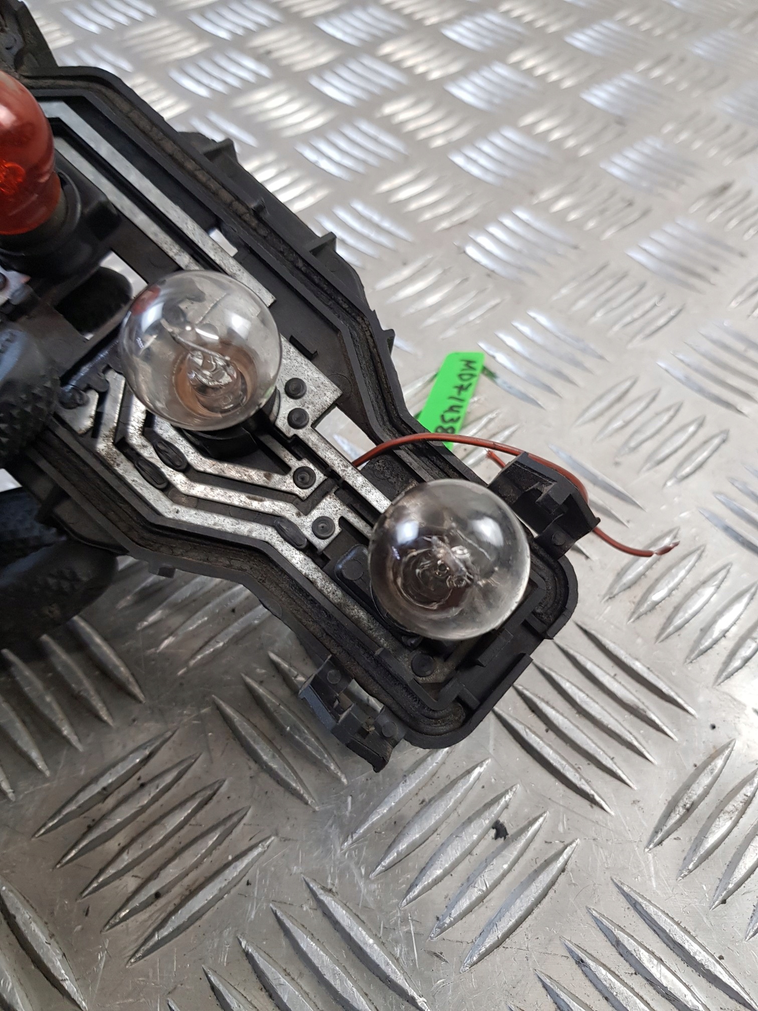 scheinwerfereinsatz links heck CITROEN BERLINGO und 05R
