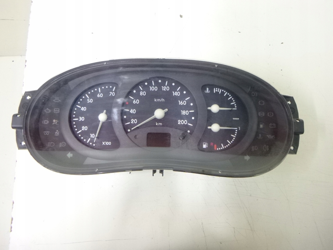 dials Renault Clio II 1.2 2001r.