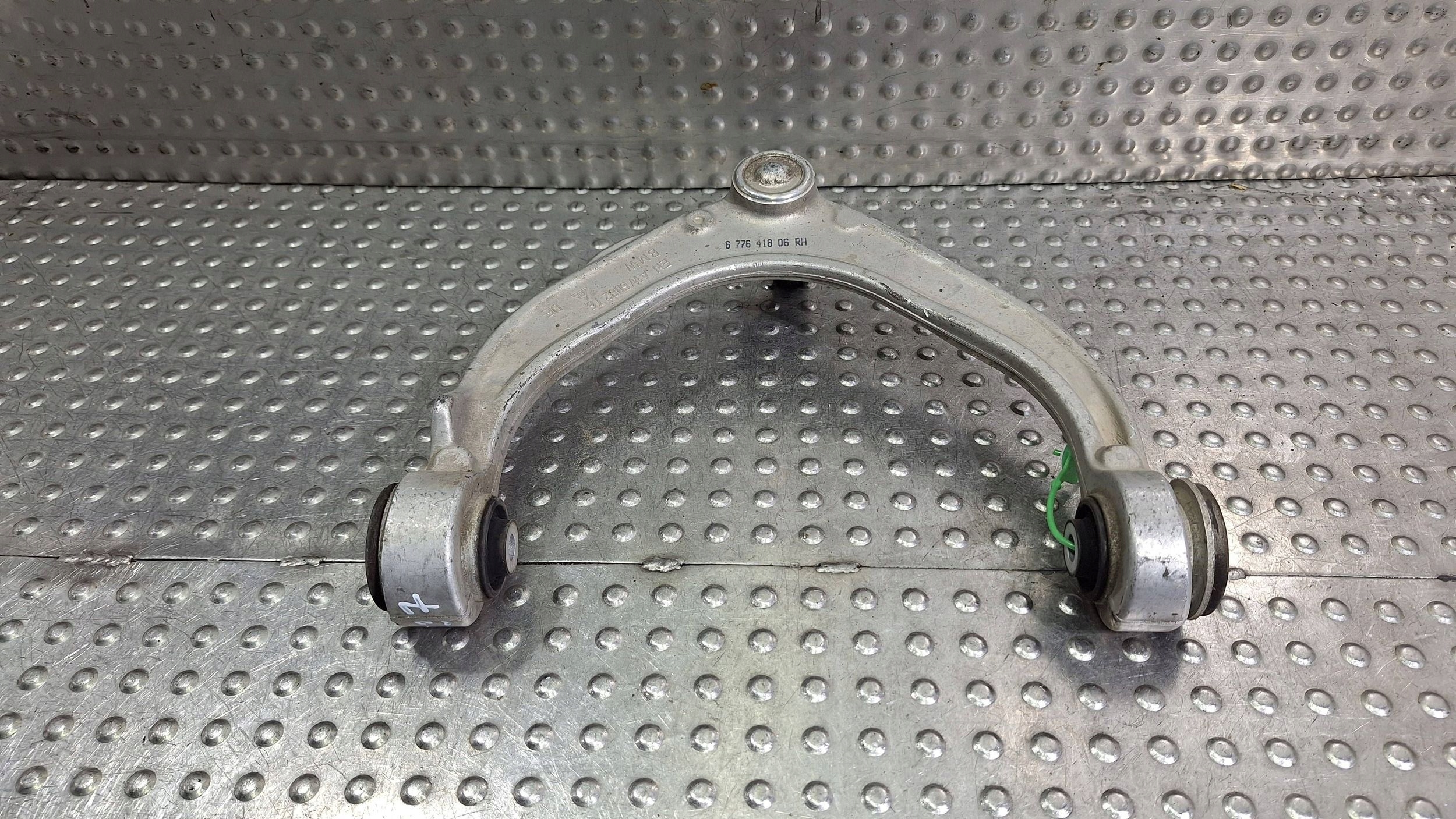 arm right front upper 6776418 BMW X5 E70 X6 E71 F15 F16