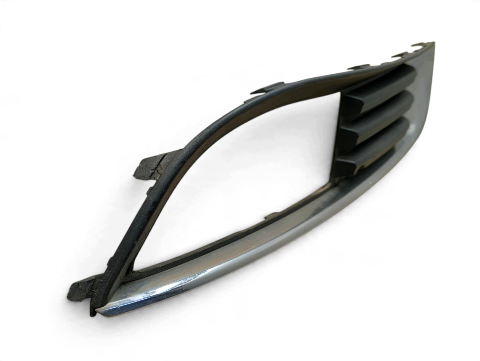 side grid of a bumper right side Opel Insignia A 2012 13238371