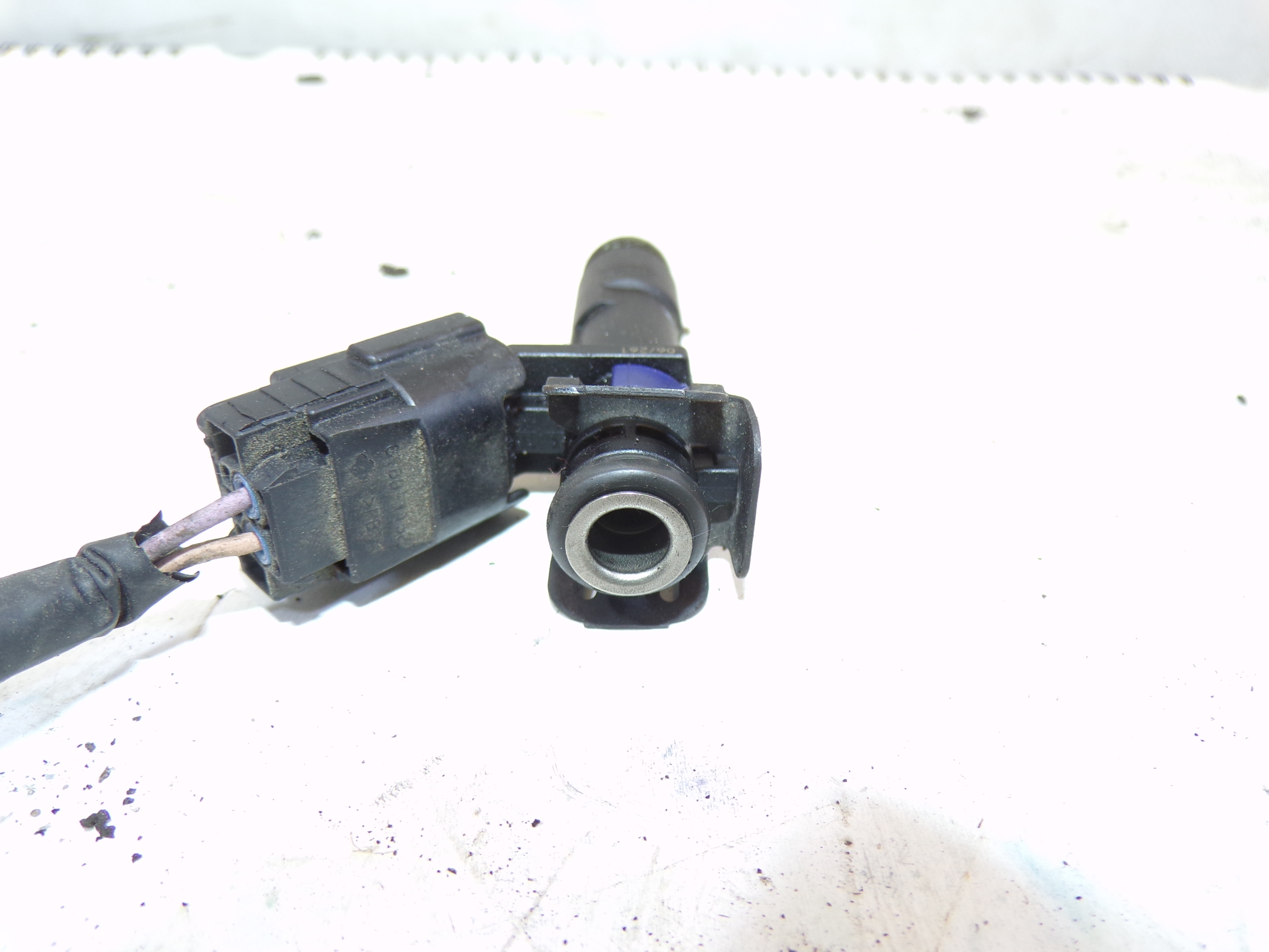 nozzle PEUGEOT 407 1.8b engine RFJ 7066N00524 (4)