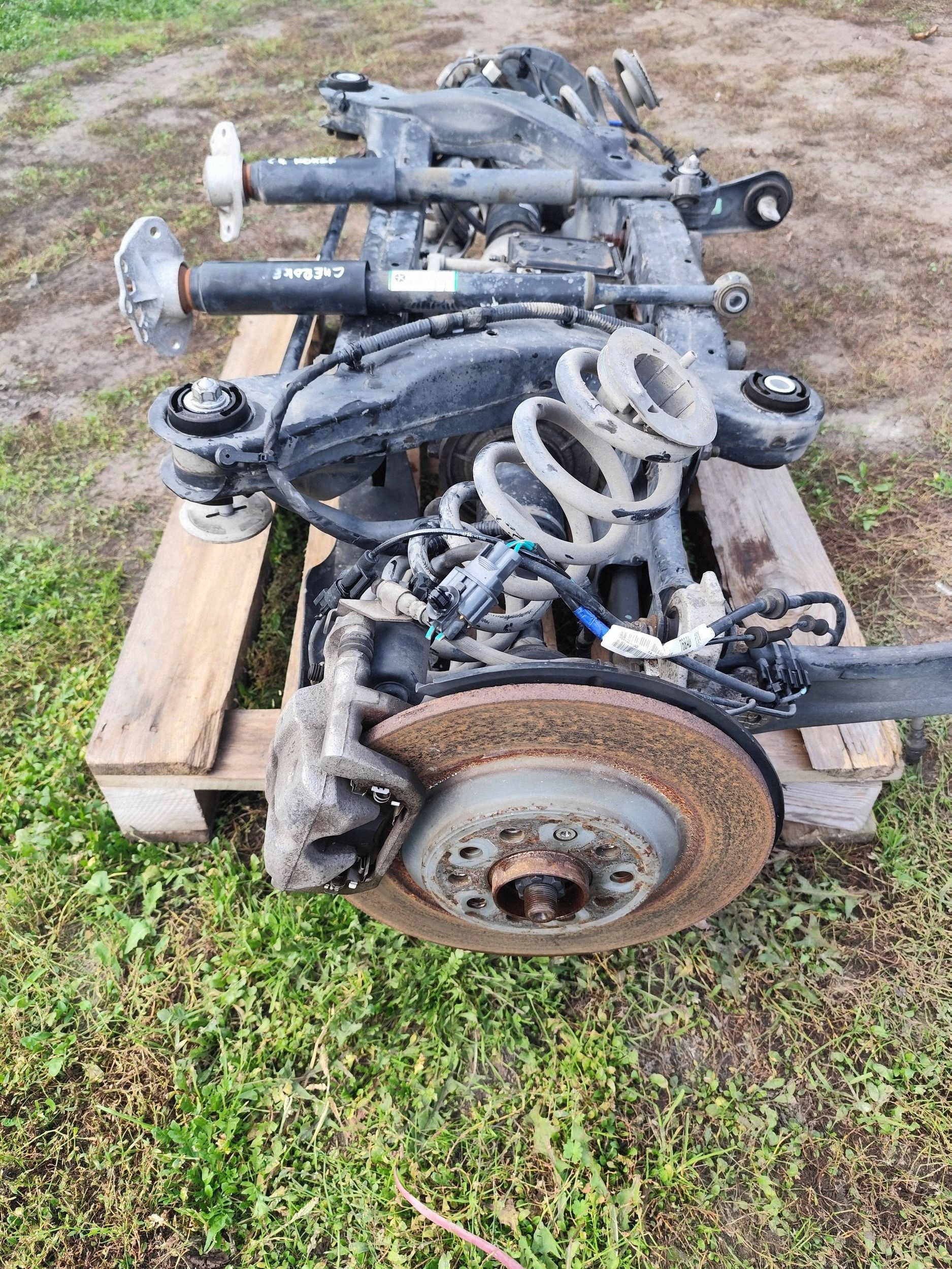 JEEP CHEROKEE KL 3.2 TRAILHAWK suspension arrière différentiel diff. complets