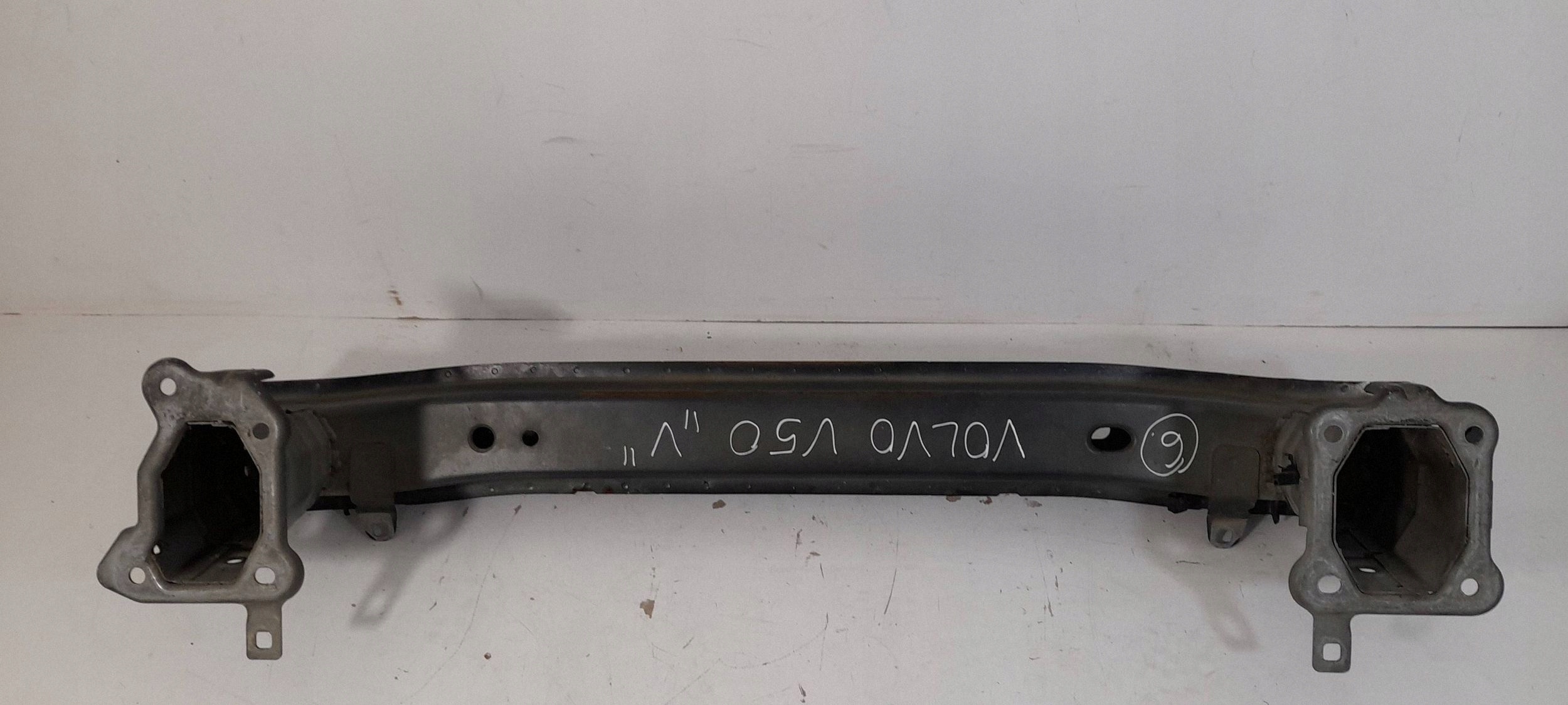 Volvo C30 S40 V50 TRAVERSA paraurti Anteriore 025813 (BL35)