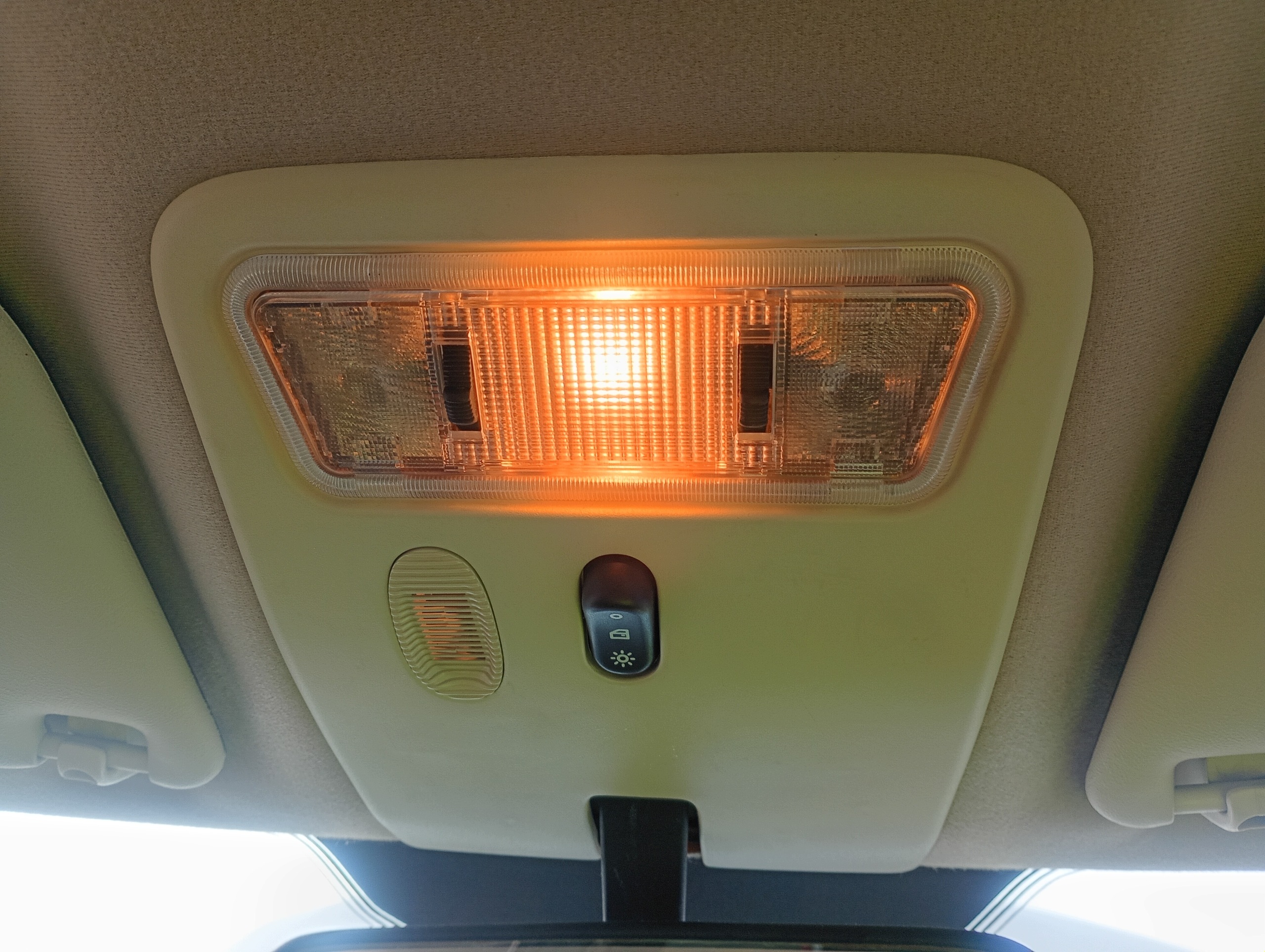 feu interne plafonnier cabine éclairage Saab 93 9-3 98-02