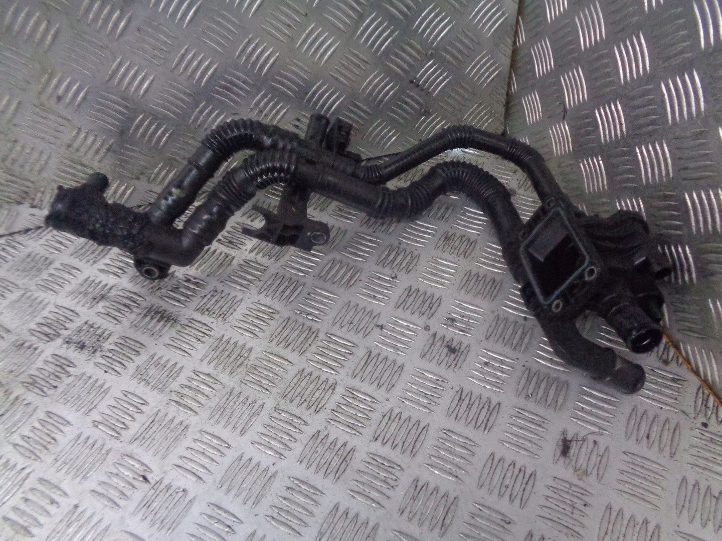 OBUDOWA TERMOSTATU CITROEN C5 II 9647768980 Jakość części (zgodnie z GVO) O - oryginał z logo producenta pojazdu (OE)