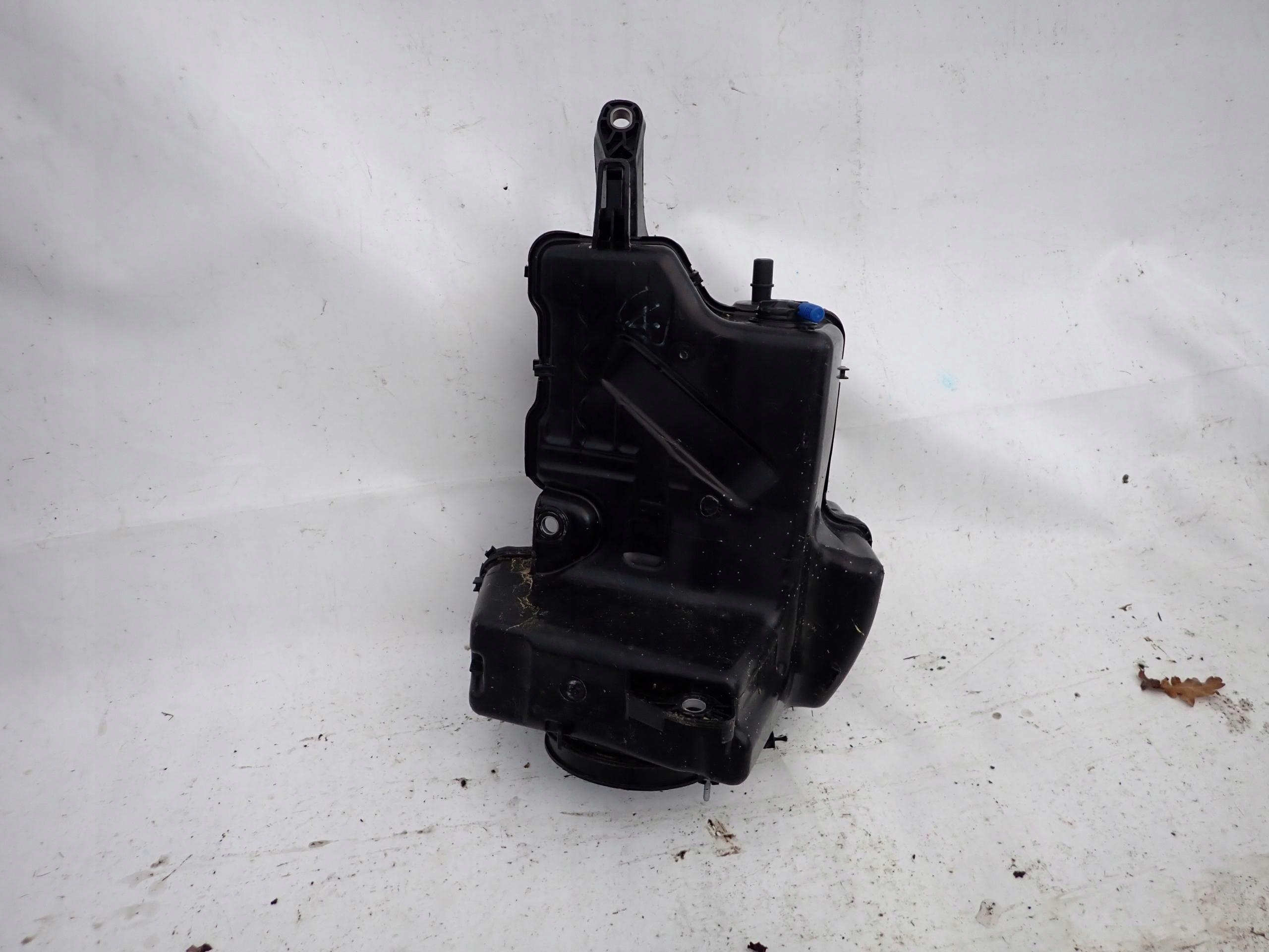 SEAT ARONA Behälter ADBLUE 2Q0131877G