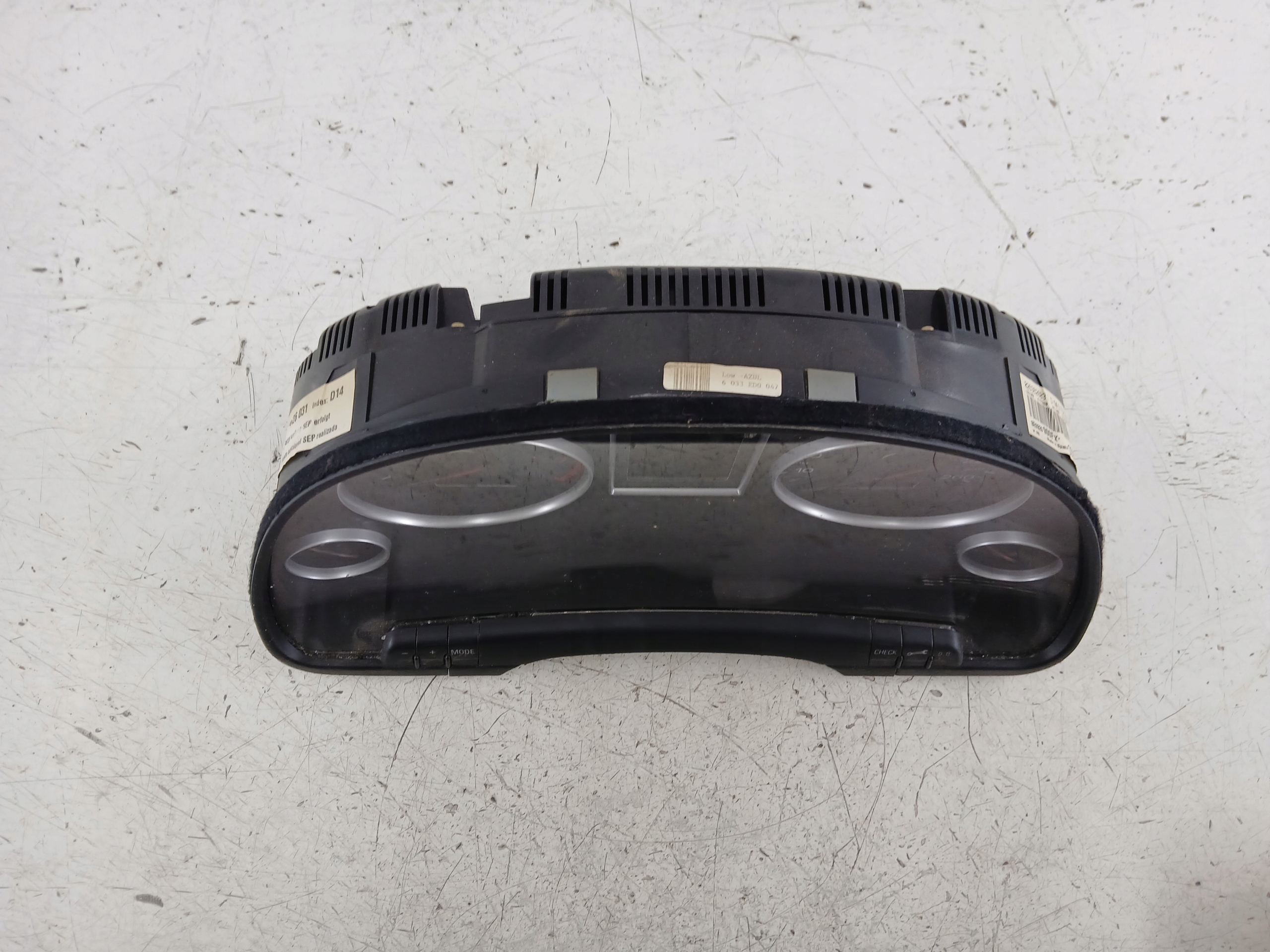 AUDI A4 B6 2.0 dials dials 8E0920900FX