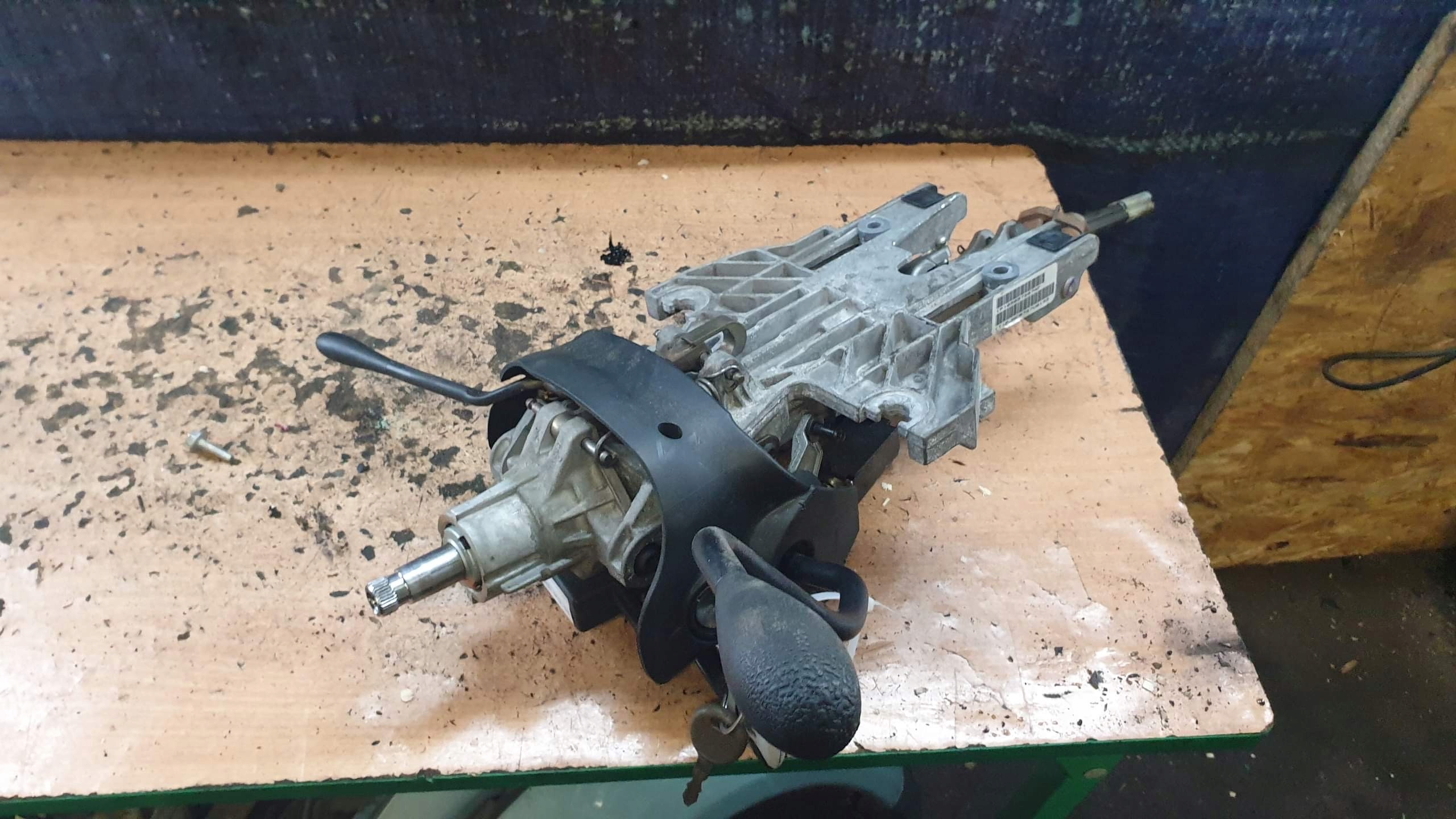 VOYAG41 - CHRYSLER VOYAGER IV КЛЮЧ ЗАЖИГАНИЯ КОЛОНКА ПИЛОТ