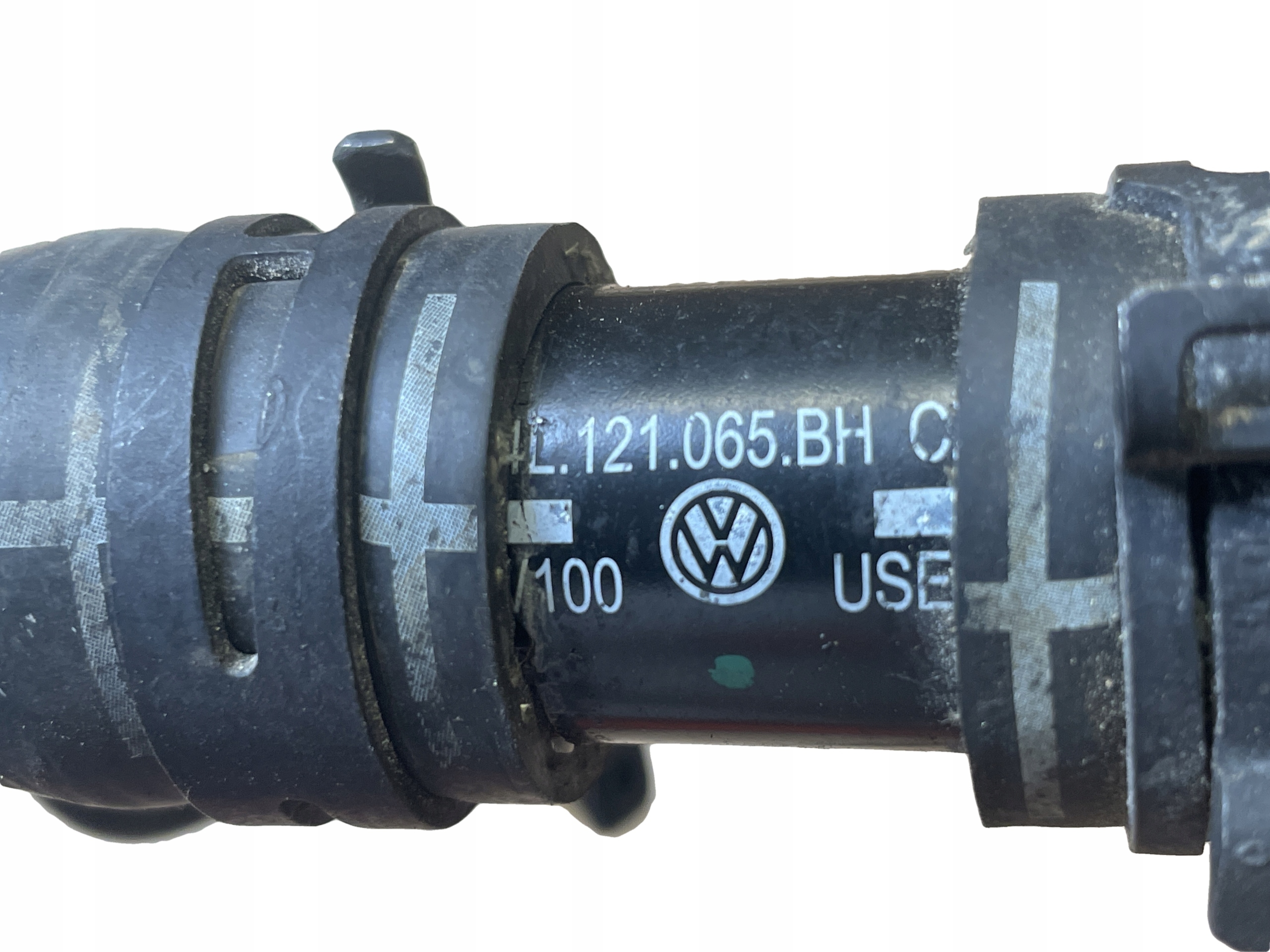 AUDI VW 2.0TDI cijevčica vode 04L121065BH
