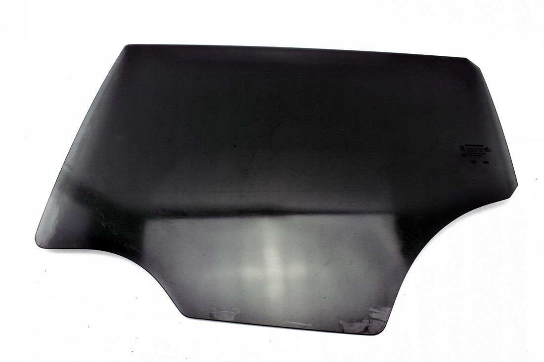 SZYBA DRZWI LEWY TYŁ CIEMNA SSANGYONG TIVOLI 2016