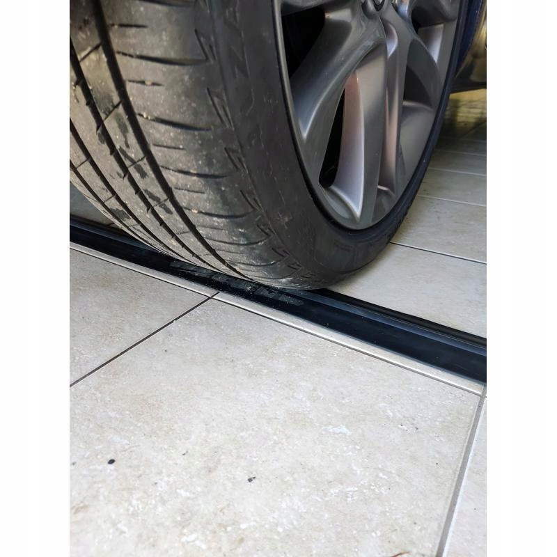 Uszczelka Garażowa Próg Bramy 75mm x 13mm 1mb Długość 100 cm