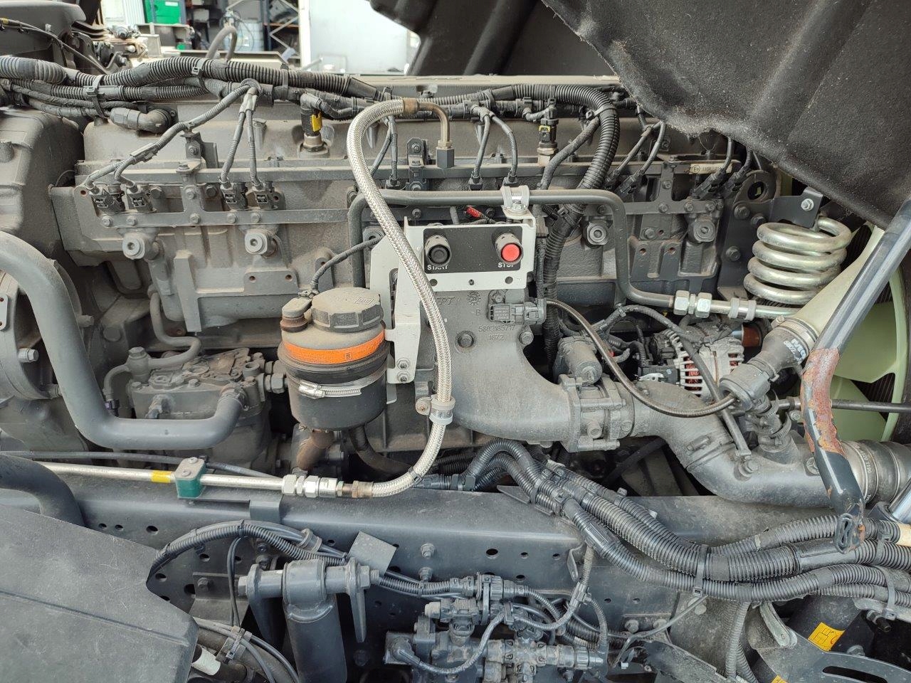 Głowica silnika LNG IVECO S-WAY 2020-